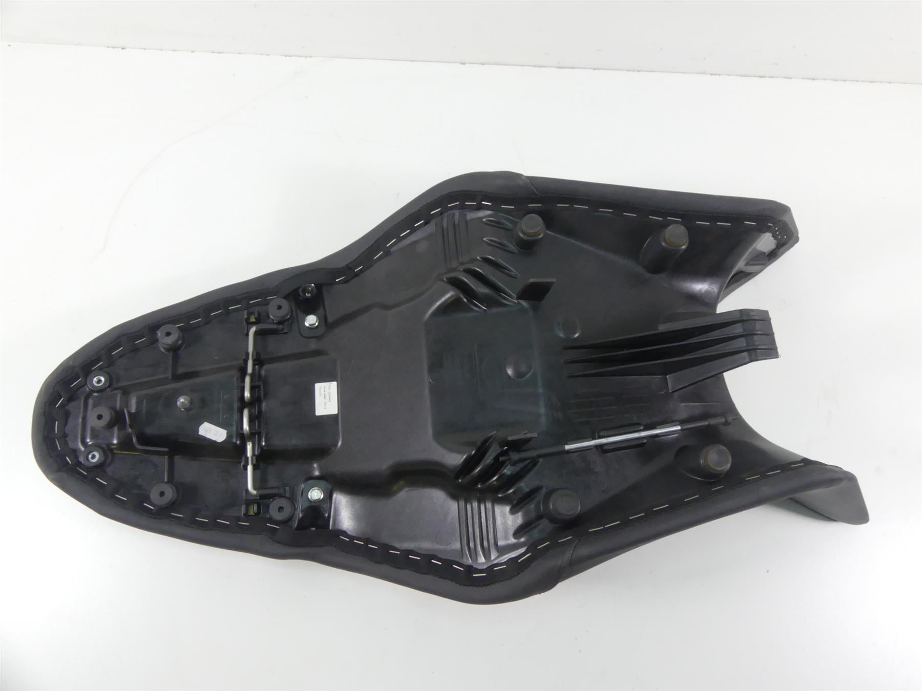 2015 Triumph 1050 Speed Triple R Standard Dual Saddle Seat -No Cuts T2304444 {{ shop.shopifyCountryName }} - Mototech271