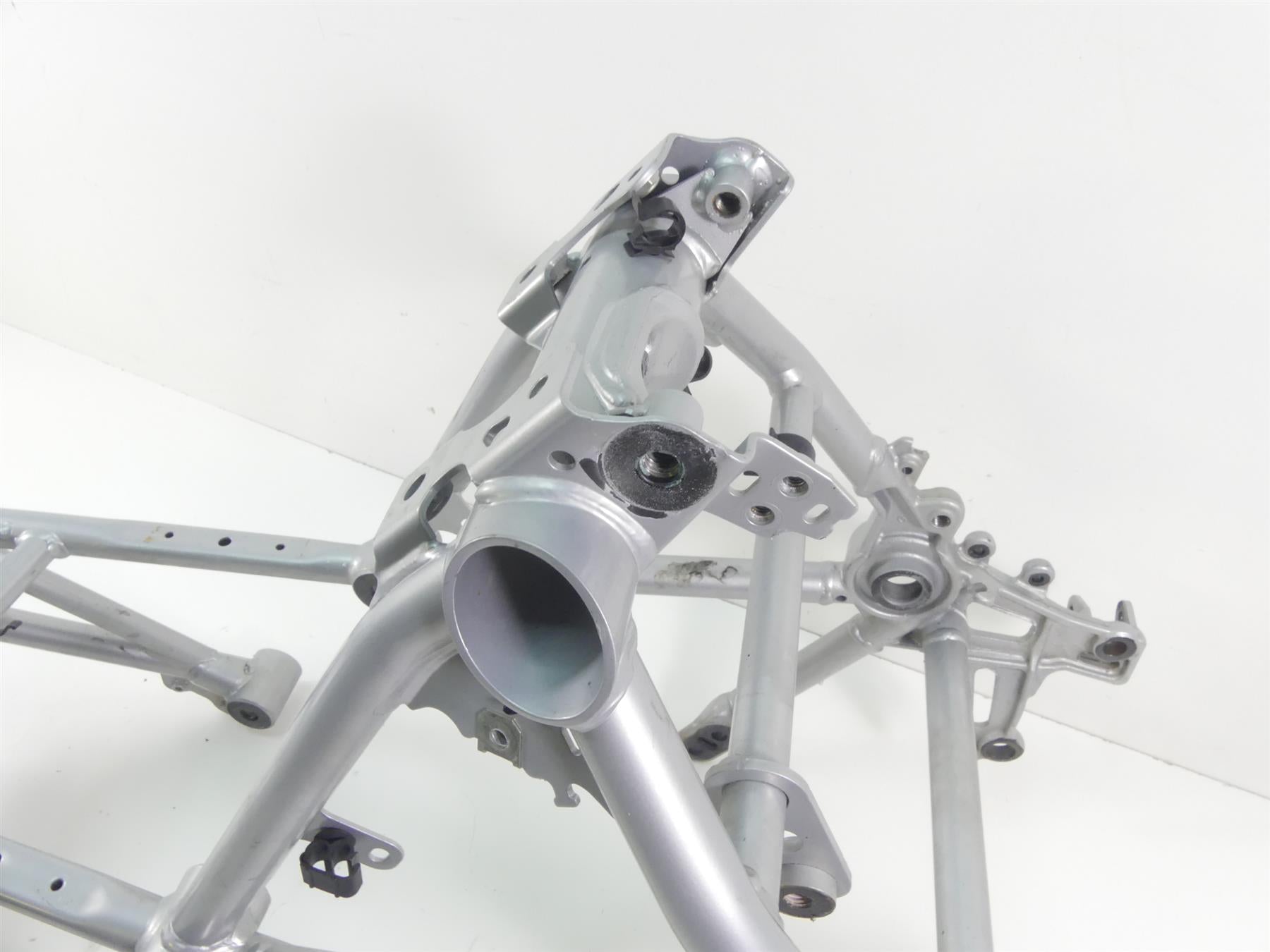 2014 BMW R1200GS K50 Straight Main Frame Chassis Silver - Salvage Title -46519444971 {{ shop.shopifyCountryName }} - Mototech271