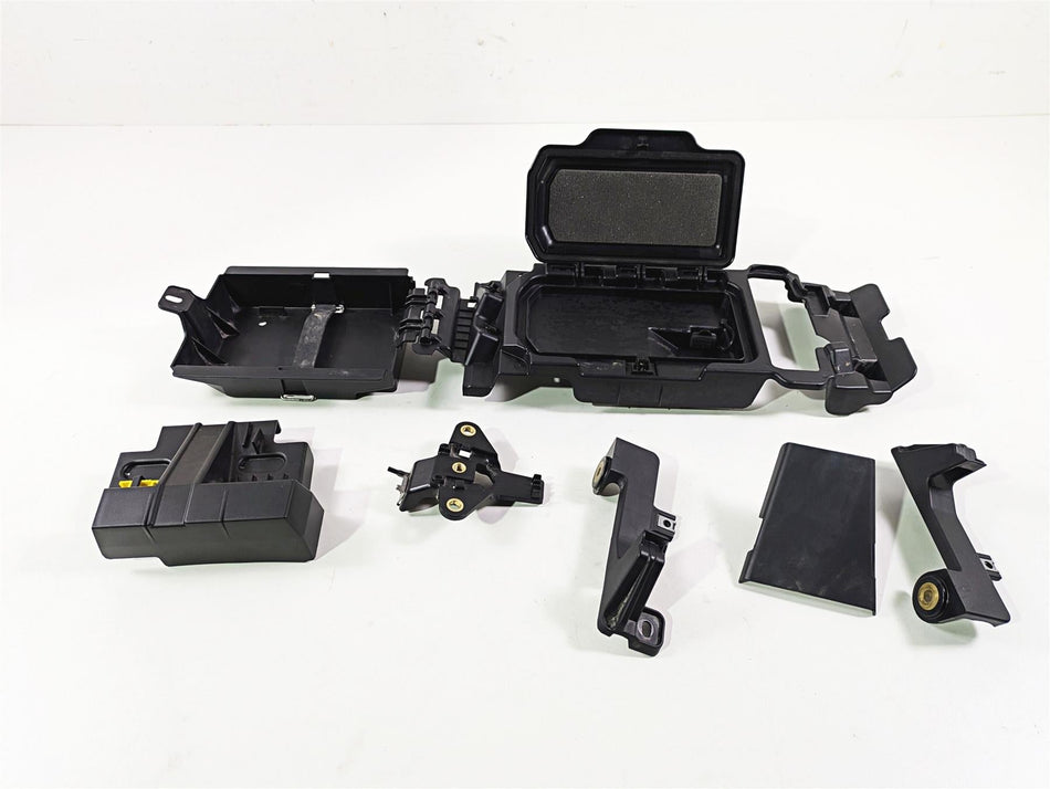 2024 Triumph Tiger 900 GT Rear Body Plastic Stay Holder Kit T2505566 T2505645 {{ shop.shopifyCountryName }} - Mototech271