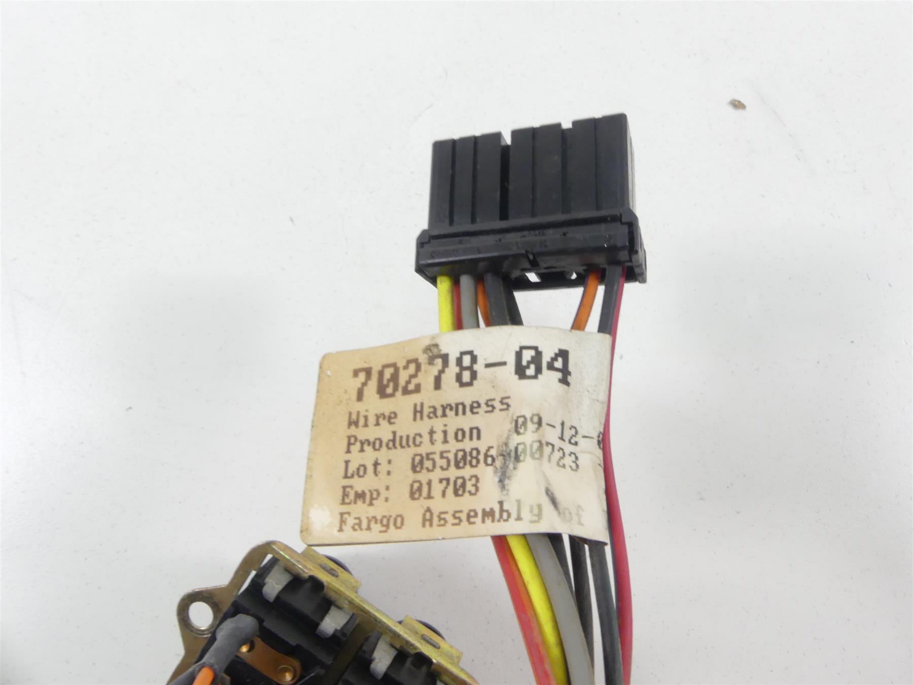 2004 Harley FLHTC SE CVO Electra Glide Auxiliary Spot Cruise Switches 70278-04 {{ shop.shopifyCountryName }} - Mototech271