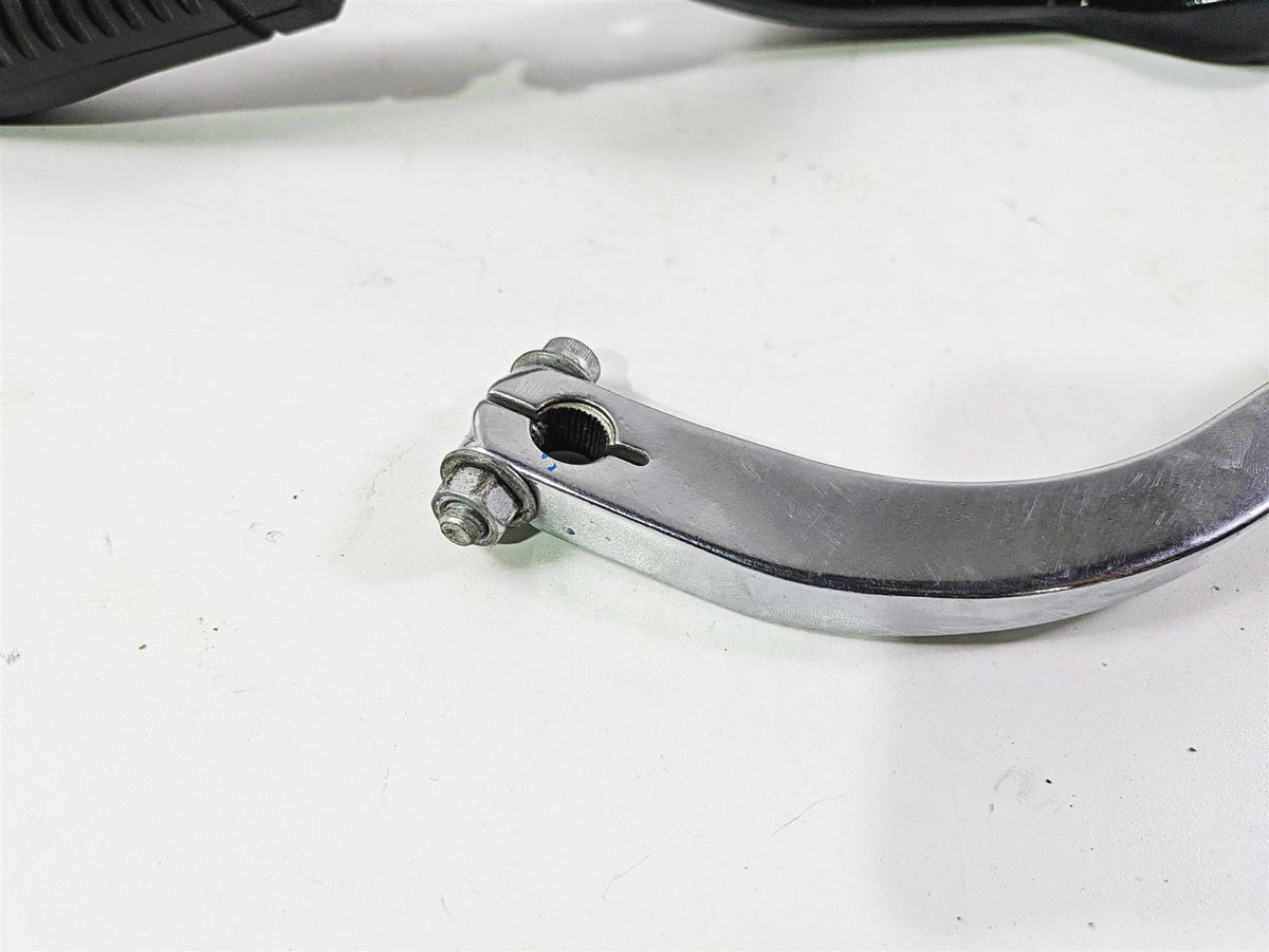 2020 Harley Softail FXST Standard Left Footpeg & Shifter Pedal 50500603 33600126 {{ shop.shopifyCountryName }} - Mototech271