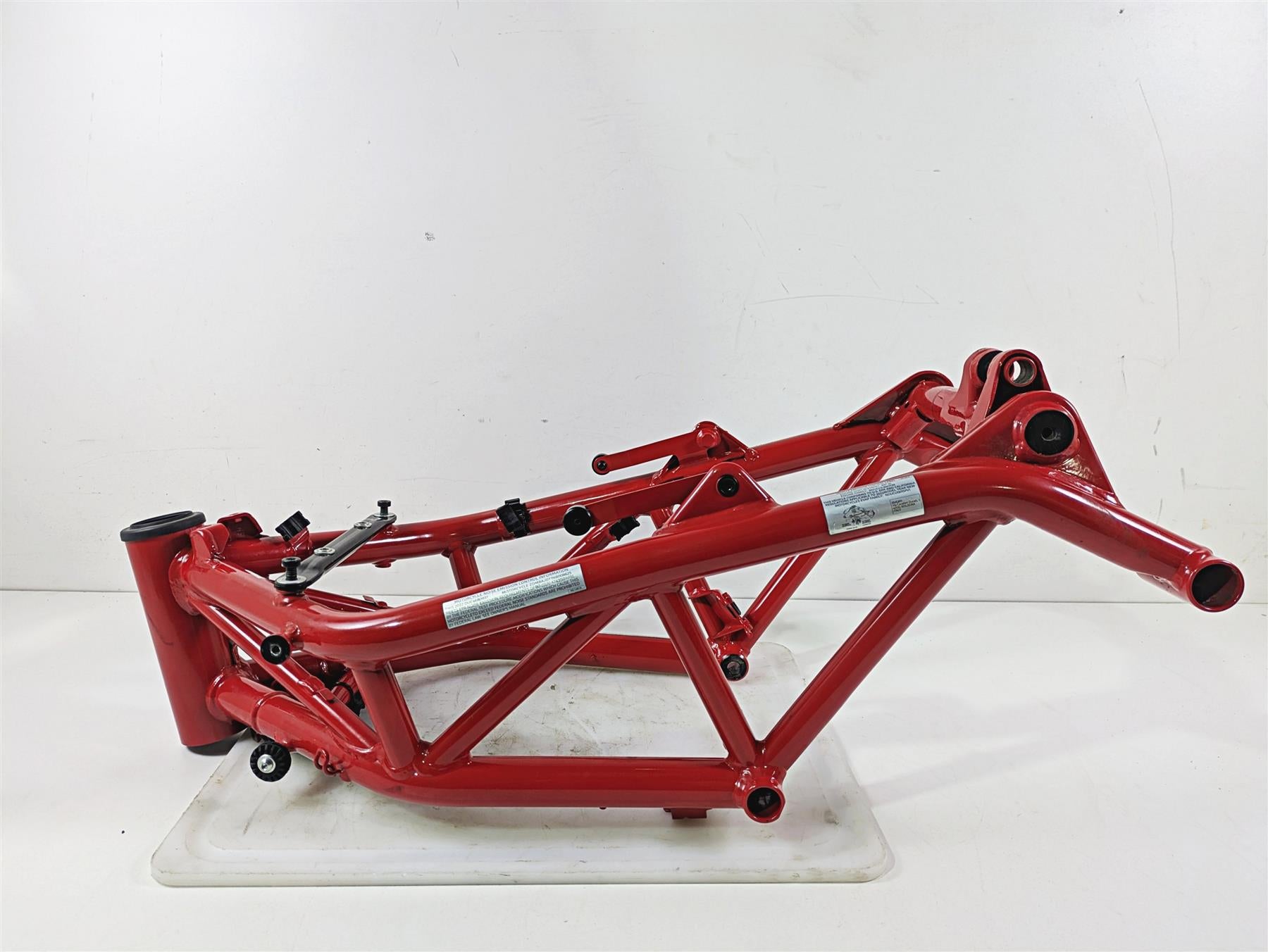 2022 Ducati Hypermotard 950 Straight Main Frame Chassis With Texas Salvage Title 47018183BA {{ shop.shopifyCountryName }} - Mototech271