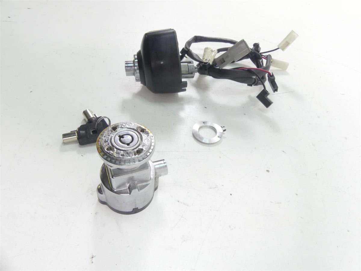 2016 Harley FXDL Dyna Low Rider Ignition Switch Steering Key Lock Set 71475-06B {{ shop.shopifyCountryName }} - Mototech271