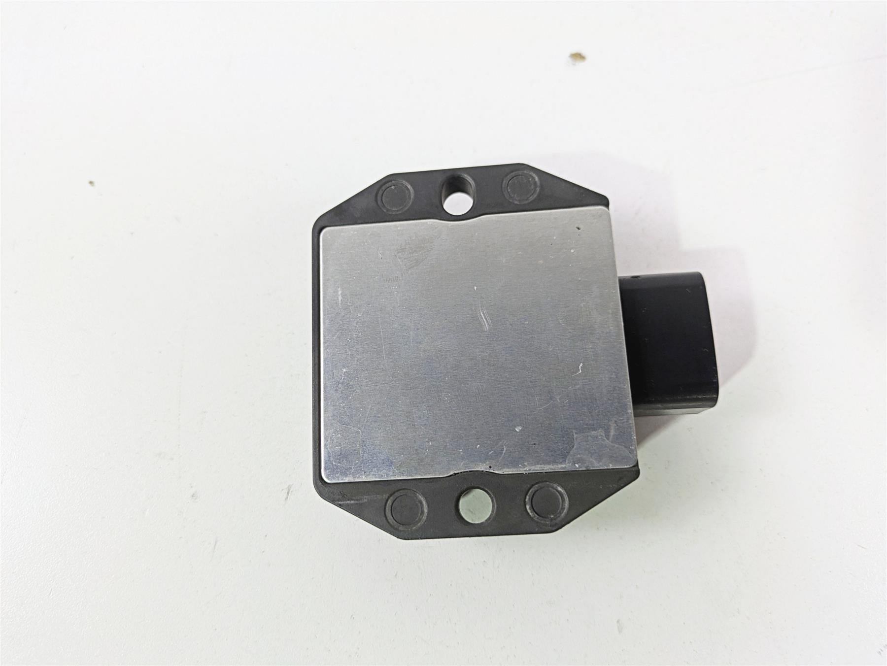 2018 KTM 1290 Super Duke R Rectifier Voltage Regulator FH022AA 60311034000 {{ shop.shopifyCountryName }} - Mototech271