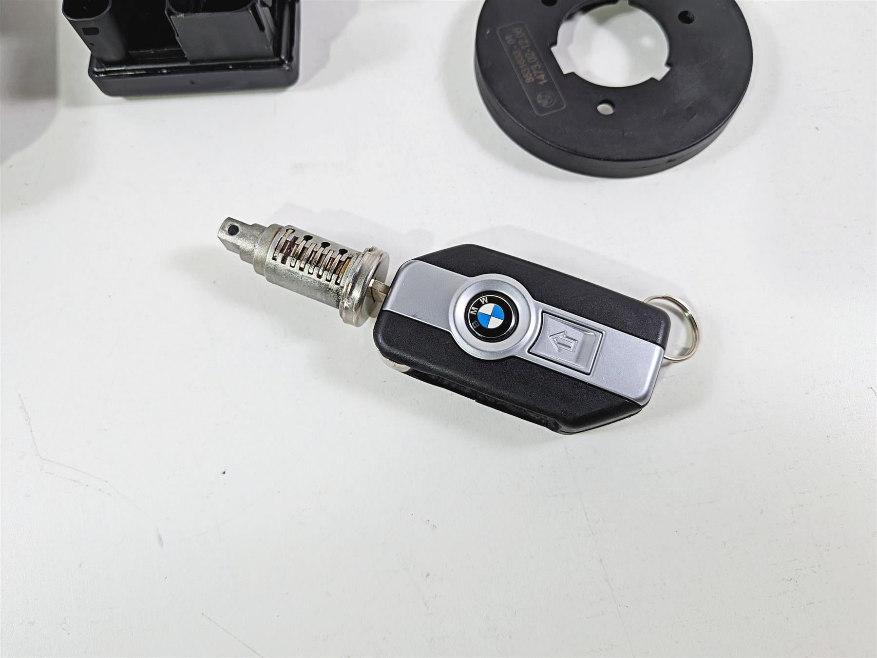 2019 BMW R1250GS K50 Cdi Ecm Ignition Switch Key Lock 13619457511 66128559944 {{ shop.shopifyCountryName }} - Mototech271