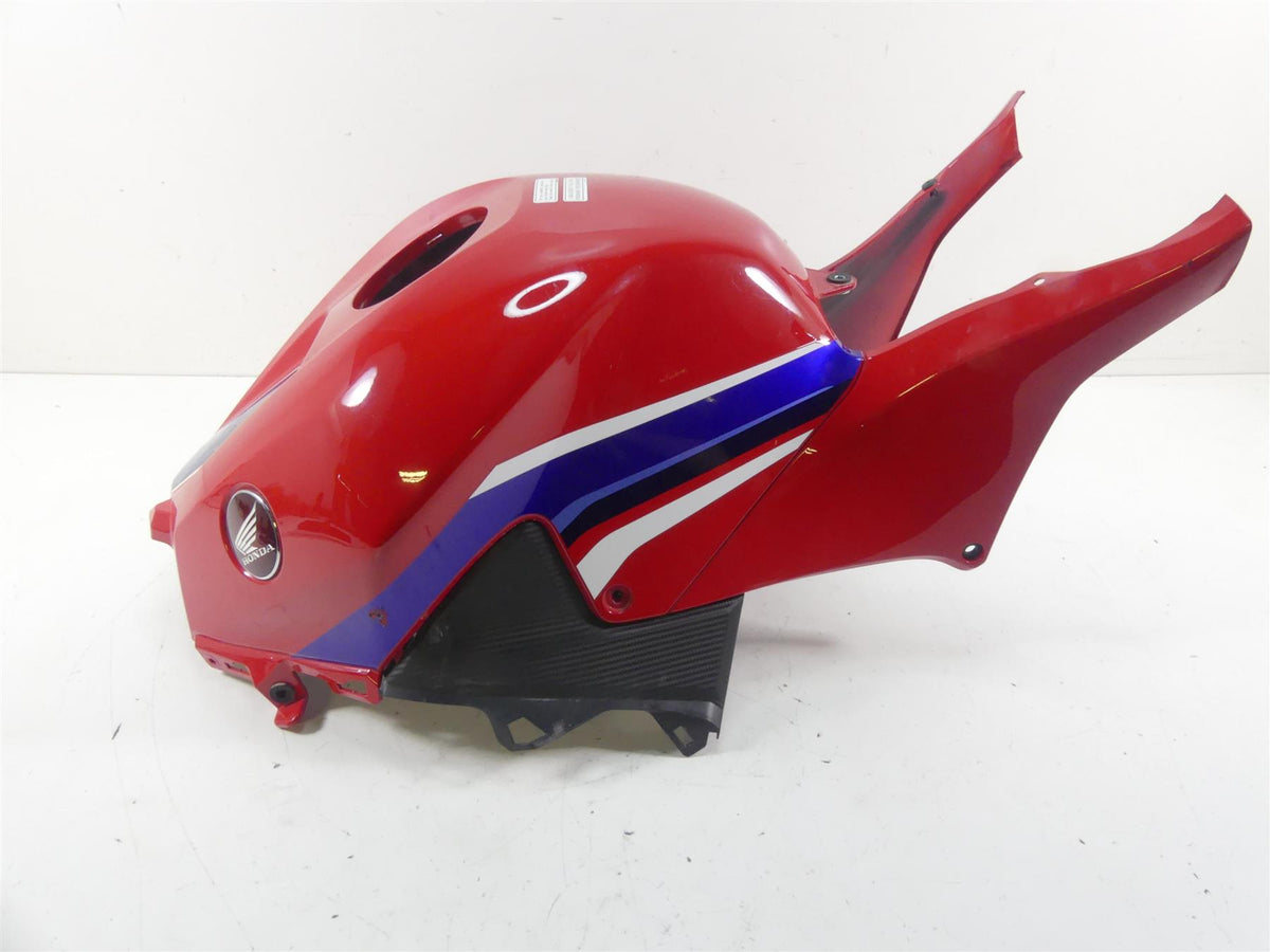 2021 Honda CBR600RR Tank Cover Fairing Shelter + Little Covers Set 83100-MJC-N80 {{ shop.shopifyCountryName }} - Mototech271