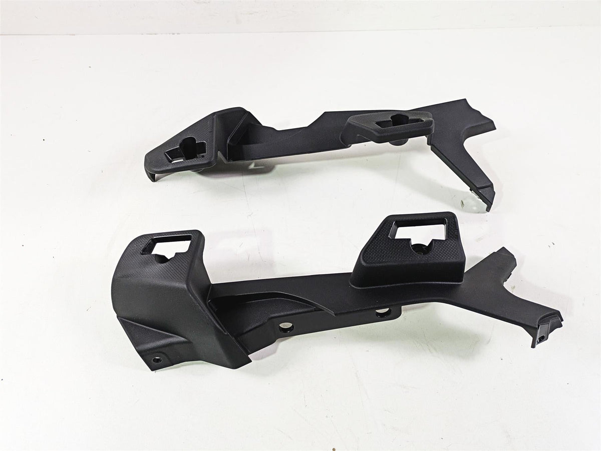 2016 Moto Guzzi Stelvio 1200 8V NTX Saddlebag Holder Bracket Set 886206 886207 {{ shop.shopifyCountryName }} - Mototech271