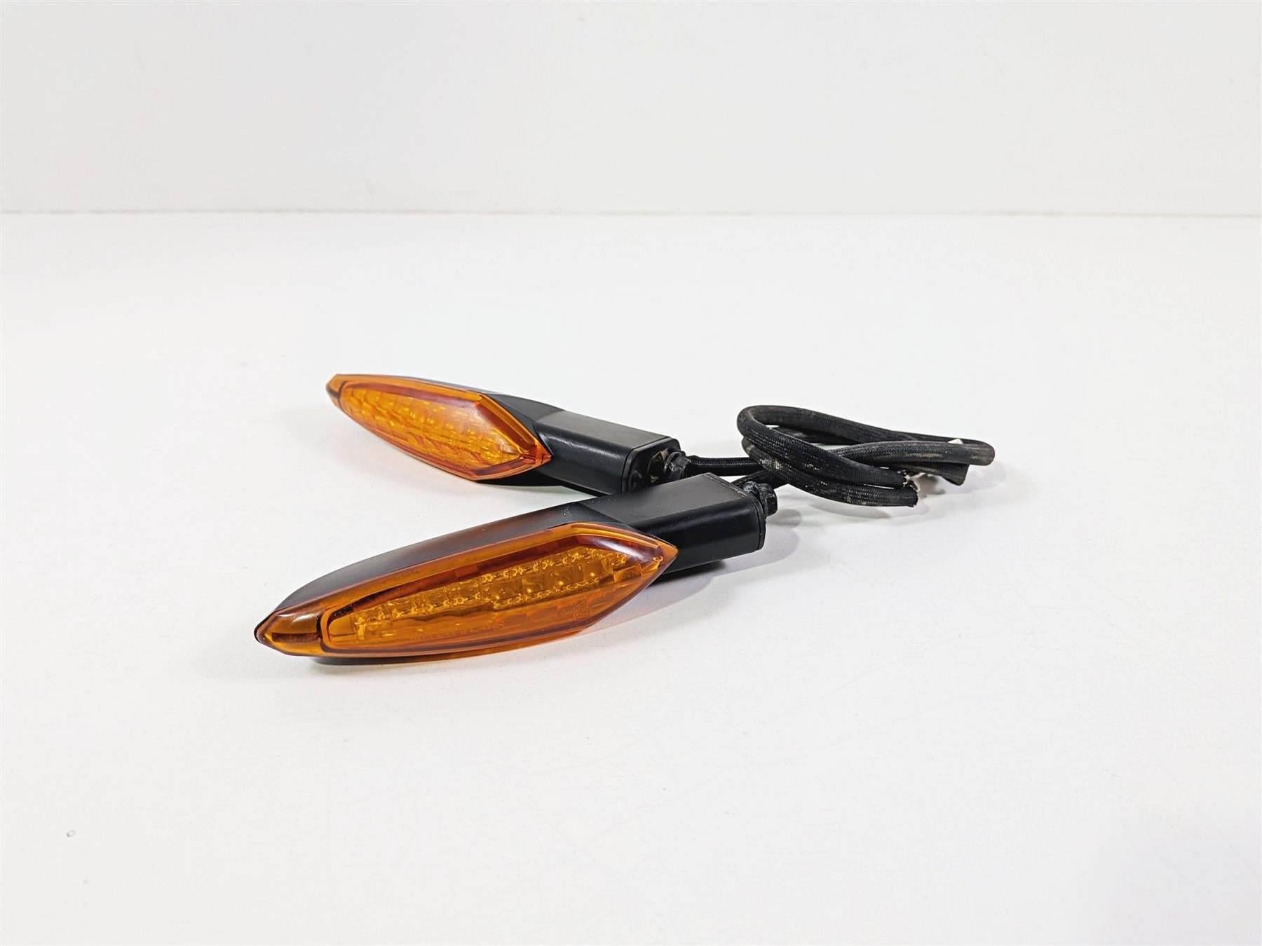 2016 Victory Cross Country Front Black Blinker Turn Signal Set 2411114 {{ shop.shopifyCountryName }} - Mototech271