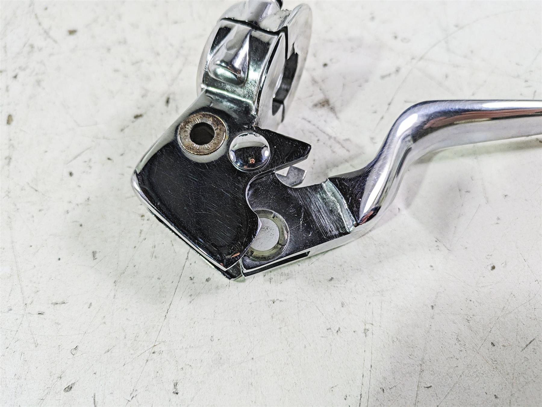 2002 Harley FLSTC Softail Heritage Chrome Clutch Perch & Lever 45015-96 {{ shop.shopifyCountryName }} - Mototech271