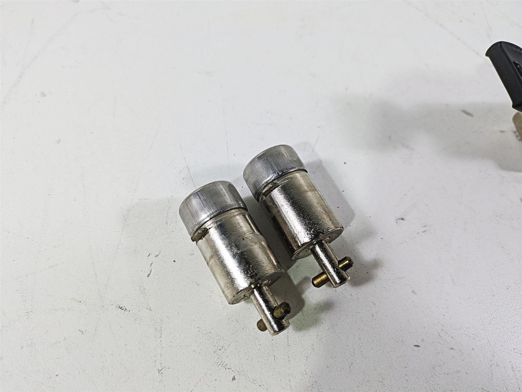 2018 Indian Chieftain Dark Horse Steering & Saddle Bag Lock & Key Set 2635146 {{ shop.shopifyCountryName }} - Mototech271