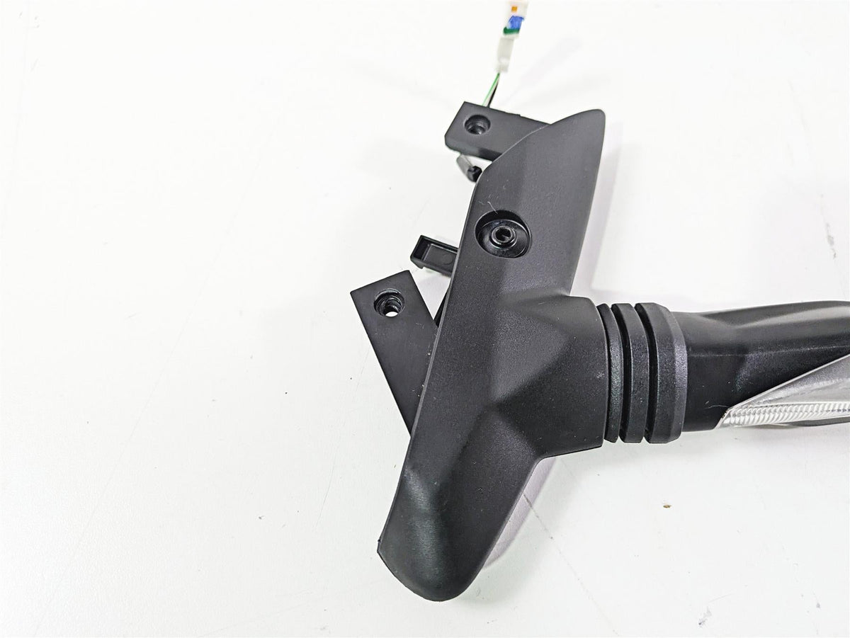 2023 Ducati Monster 937 SP Front Blinker Turn Signal Set 53010464B {{ shop.shopifyCountryName }} - Mototech271
