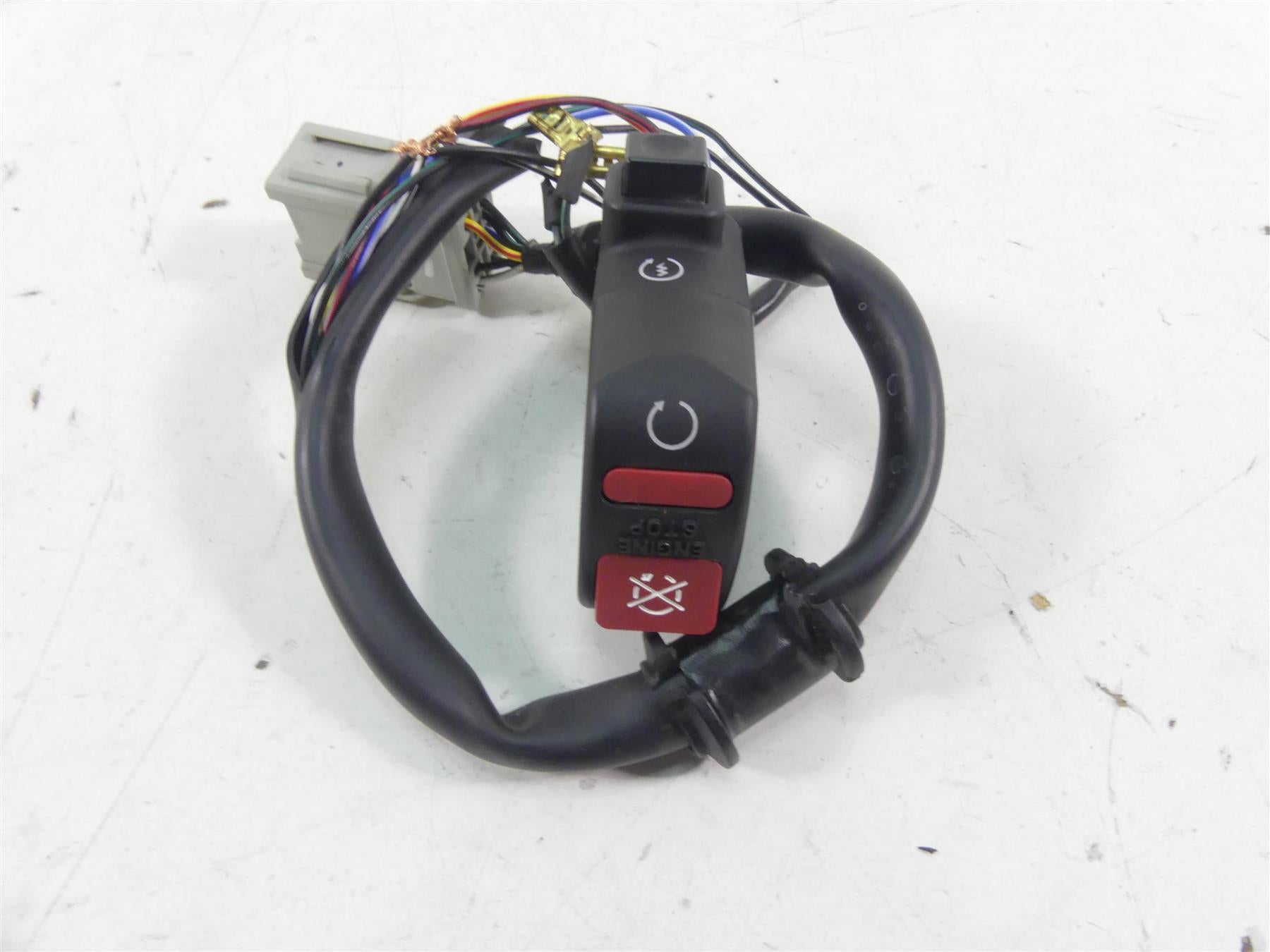 2021 Honda CBR600RR Right Hand Start Stop Control Switch - Read 35130-MJC-A01 {{ shop.shopifyCountryName }} - Mototech271
