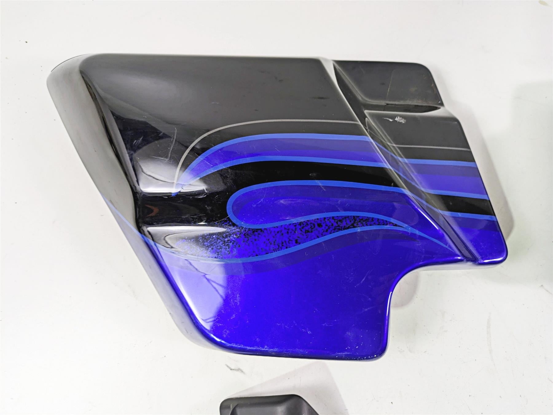 2011 Harley Touring FLHTCUSE CVO E-Glide Side Cover Twilight Blue 66048-09A {{ shop.shopifyCountryName }} - Mototech271