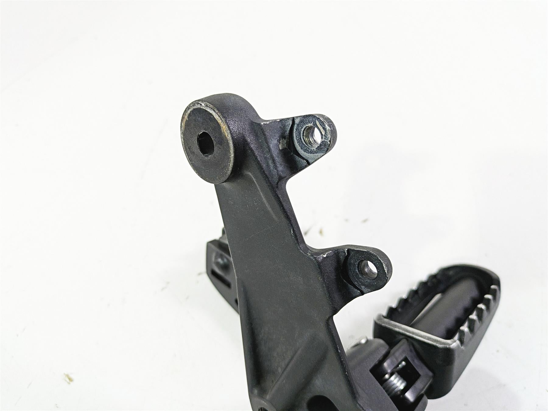 2022 Harley RA1250 S Pan America Right Rider Footpeg & Brake Pedal 50501785 {{ shop.shopifyCountryName }} - Mototech271