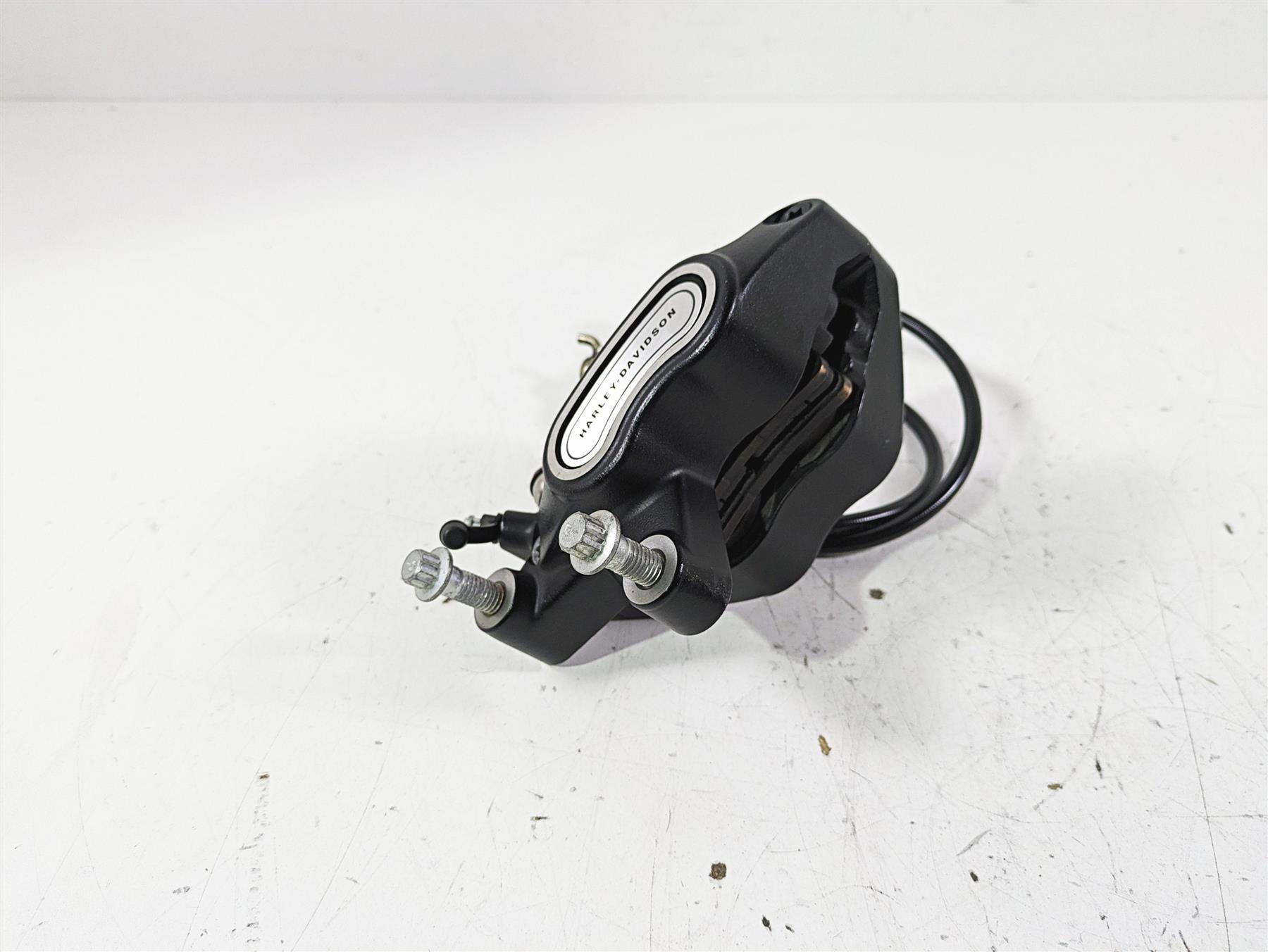 2021 Harley Softail FLSL Slim Front Brake Caliper & Line 41300095 {{ shop.shopifyCountryName }} - Mototech271