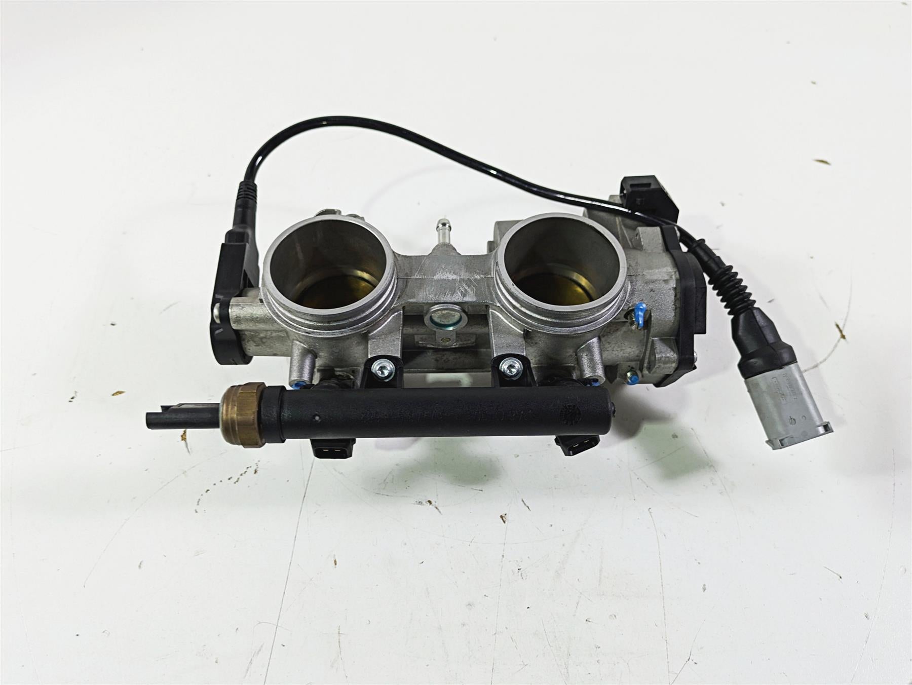 2017 BMW F800GS Adv K75 Throttle Body Fuel Injection READ 13548353539 {{ shop.shopifyCountryName }} - Mototech271