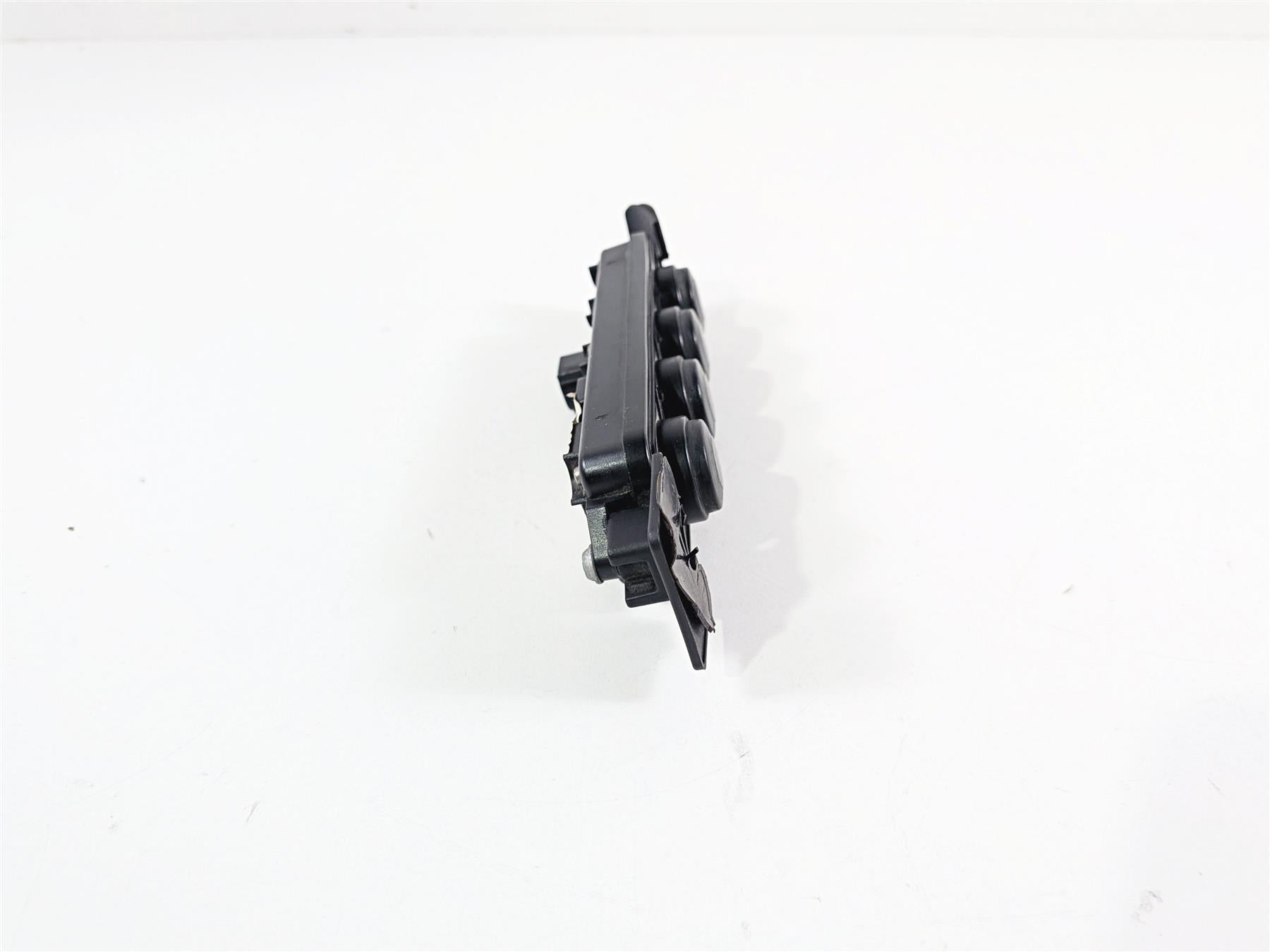 2016 BMW R1200RT RT RTW K52 Radio Audio Side Button Knob Set 65147727885 {{ shop.shopifyCountryName }} - Mototech271