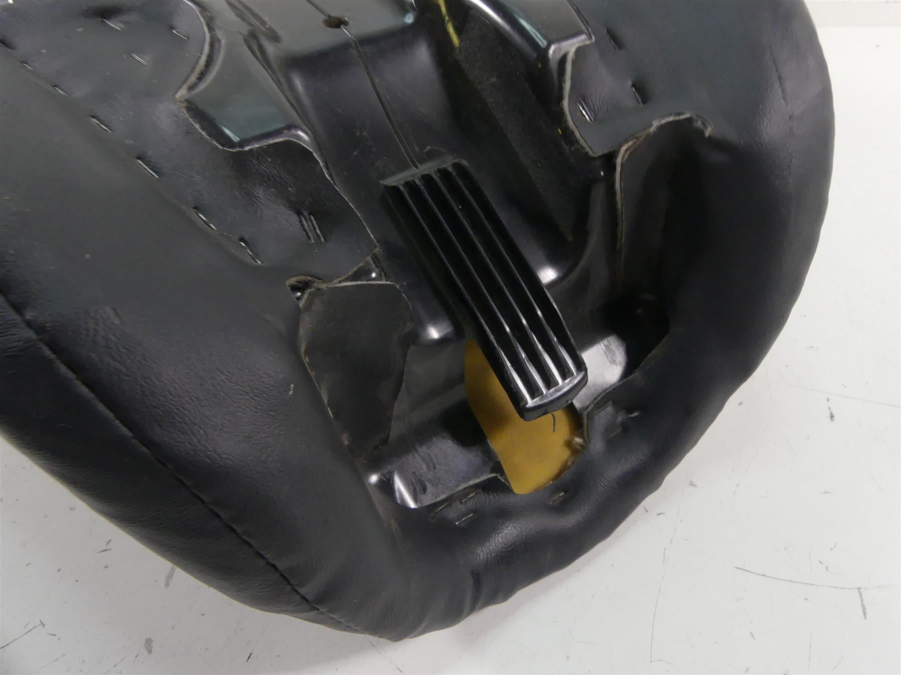 2014 Harley FXDL Dyna Low Rider Nice Duo Seat Saddle - No Tears 52000136 {{ shop.shopifyCountryName }} - Mototech271