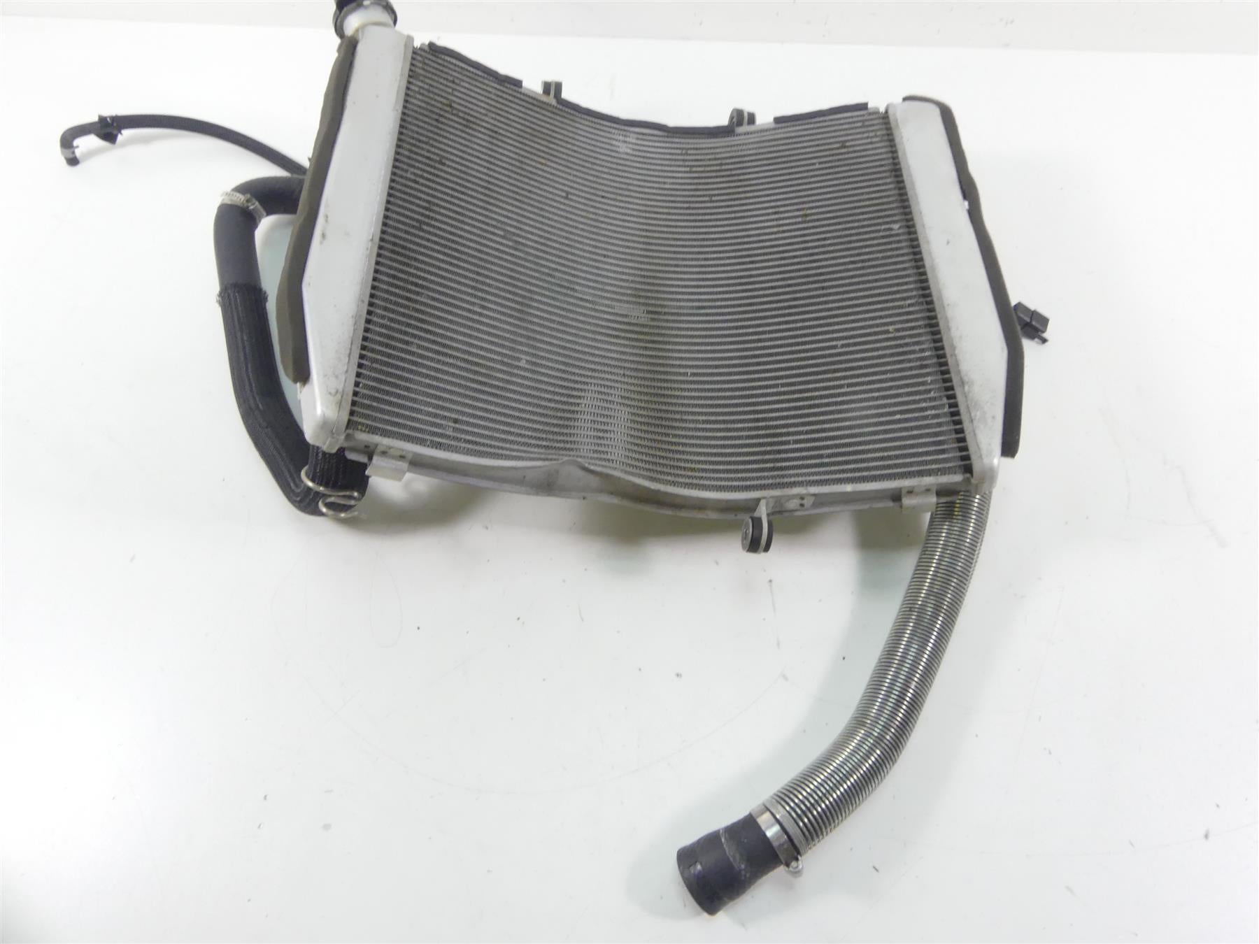 2019 Kawasaki ZX1400 ZX-14R Ninja Radiator Fan Reservoir Set - Read 39061-0107 {{ shop.shopifyCountryName }} - Mototech271