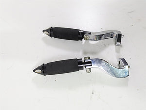 2001 Harley Touring FLHX Street Glide Avon Spike Rear Footpeg Set & Chrome Mount