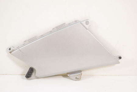 2012 BMW R1200 GS K25 Between Leg Side Cover Fairing Right 7706282 {{ shop.shopifyCountryName }} - Mototech271
