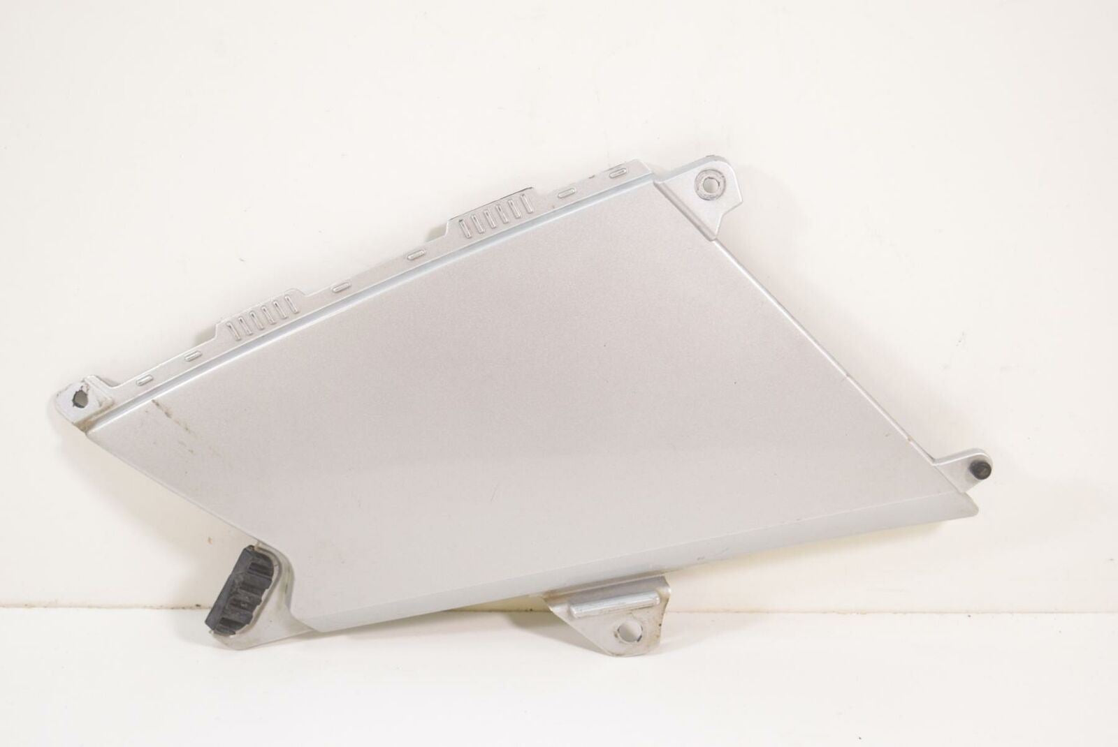 2012 BMW R1200 GS K25 Between Leg Side Cover Fairing Right 7706282 | Mototech271