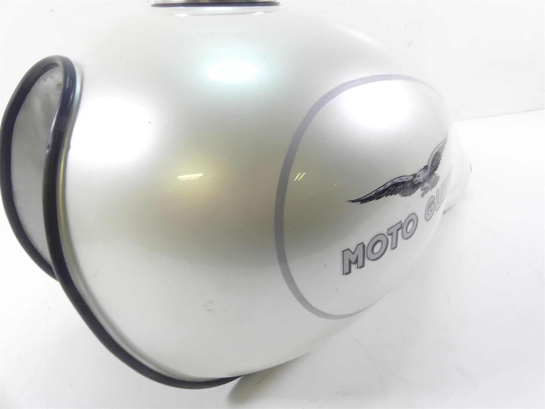 2001 Moto Guzzi California Sp 1100 Fuel Gas Petrol Tank - No Dents GU03100200 {{ shop.shopifyCountryName }} - Mototech271