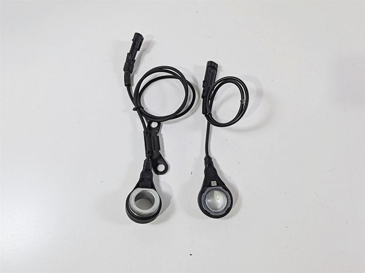 2018 Harley Touring FLHTCU Electra Glide Front Rear Abs Sensor Set 32700015-Mototech271