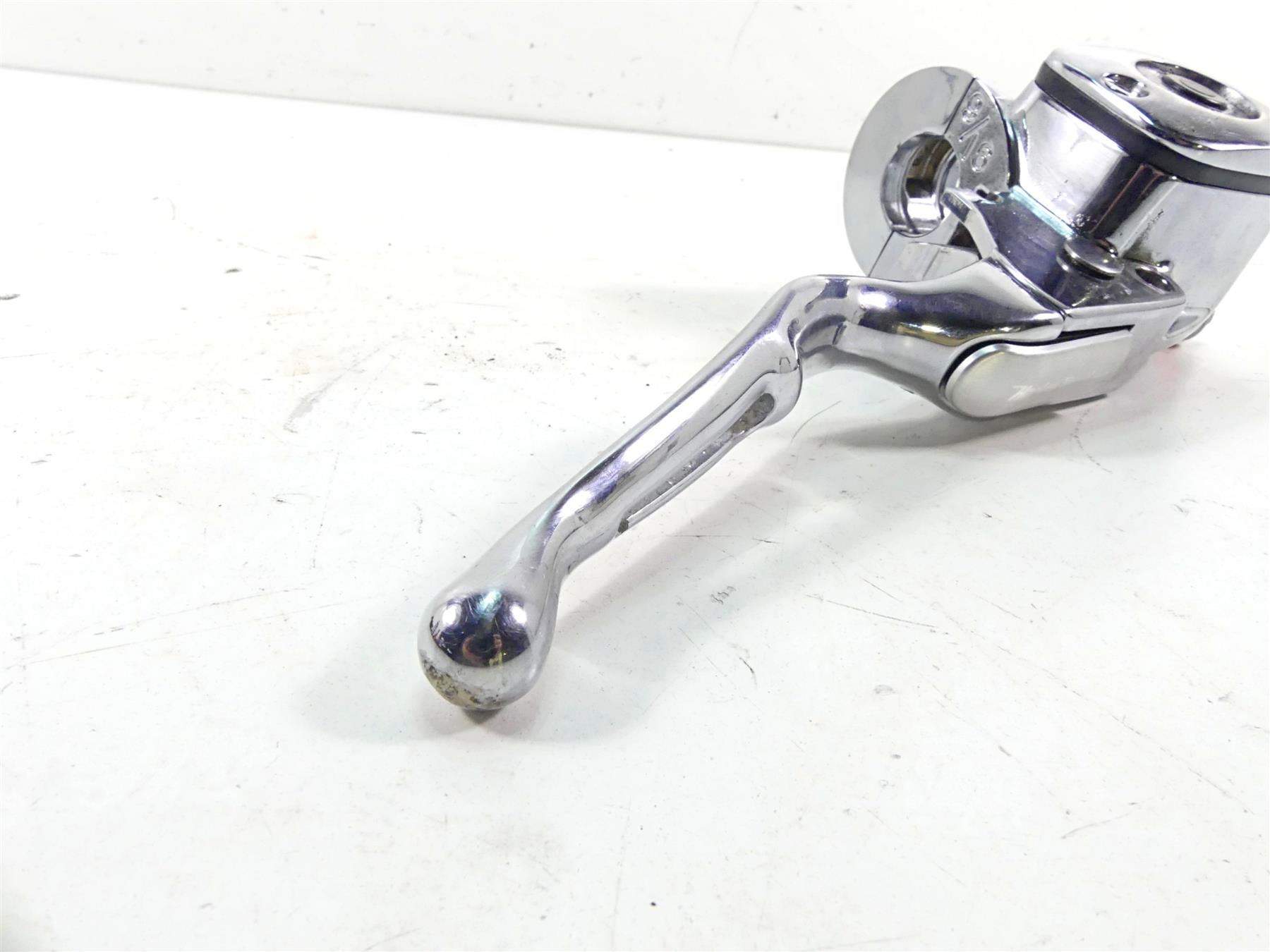2002 Harley FLSTCI Softail Heritage Front Chrome Master Cylinder 9/16 45019-96F {{ shop.shopifyCountryName }} - Mototech271