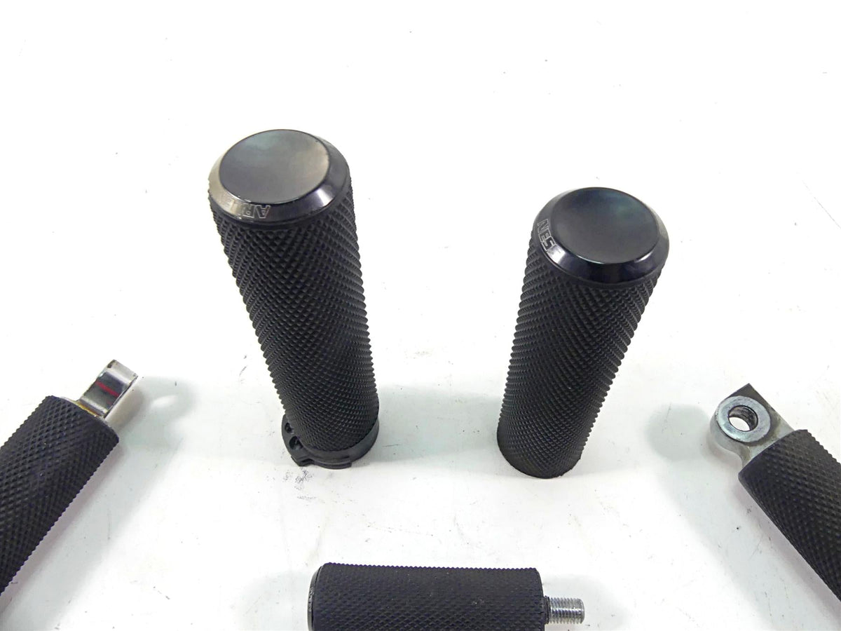 2011 Harley Softail FXS Blackline Arlen Ness Fusion Foot Peg Grip Set 55-0038 {{ shop.shopifyCountryName }} - Mototech271