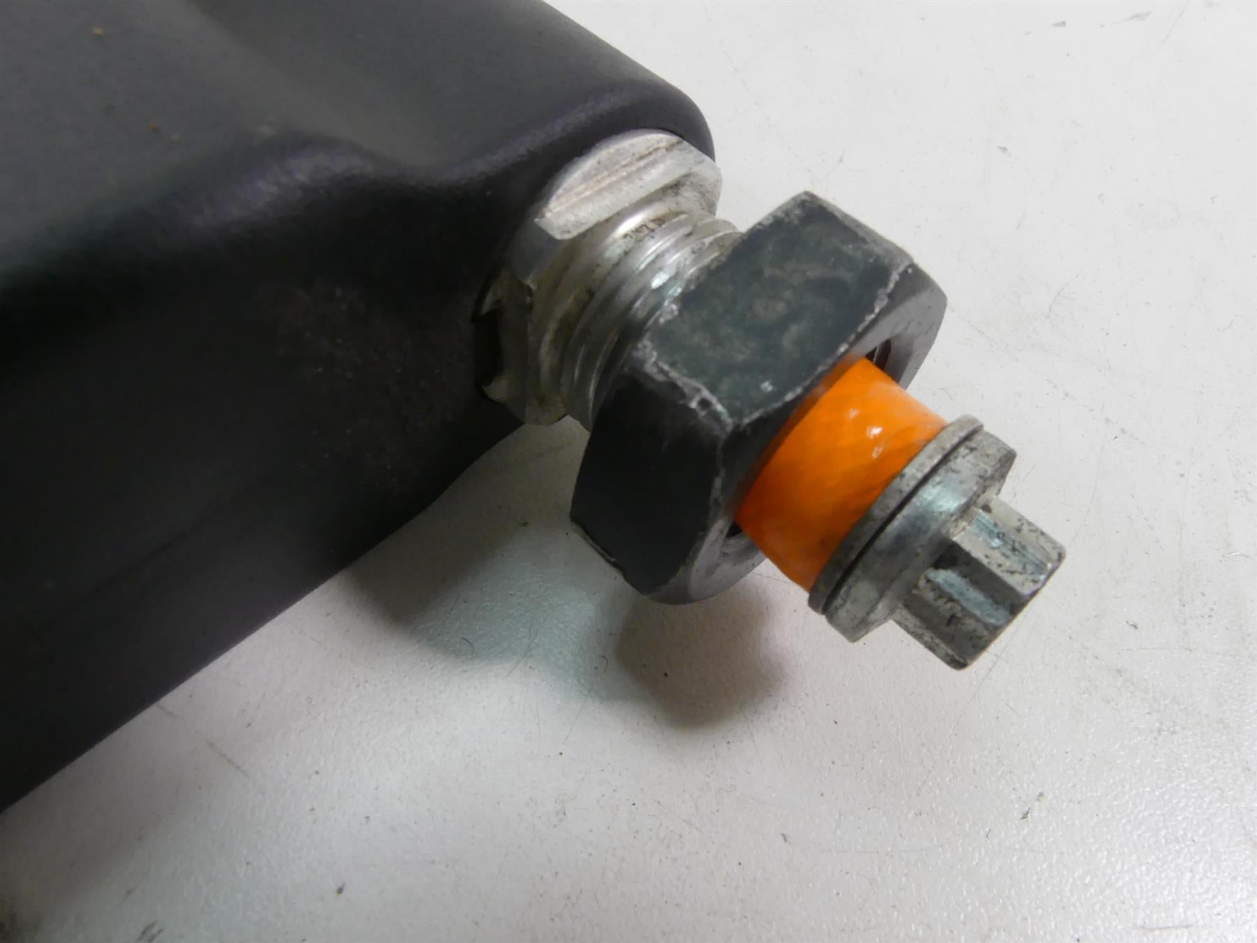 2005 Harley FXDWGI Dyna Wide Glide Rear Brake Master Cylinder 42474-90C {{ shop.shopifyCountryName }} - Mototech271