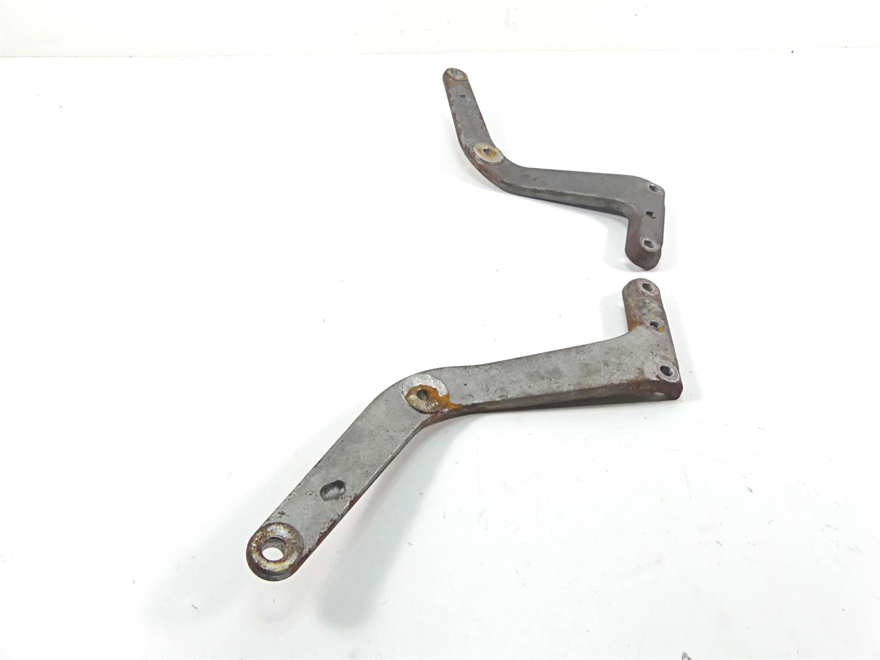 2016 Harley Softail FLS Slim Rear Fender Support Bracket Strut Set 59904-12BHP {{ shop.shopifyCountryName }} - Mototech271