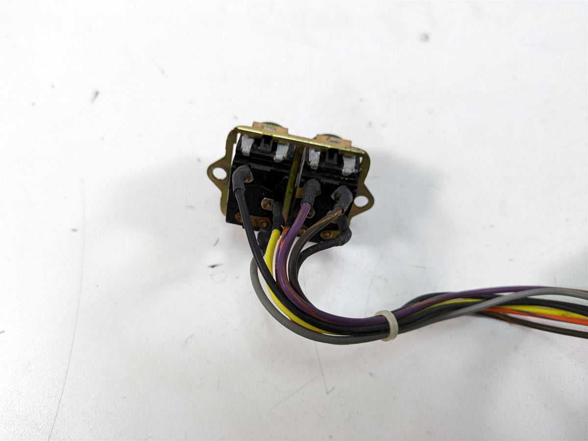 2006 Harley Touring FLHTCUI Electra Glide Auxiliary Switches Set 70279-98 {{ shop.shopifyCountryName }} - Mototech271