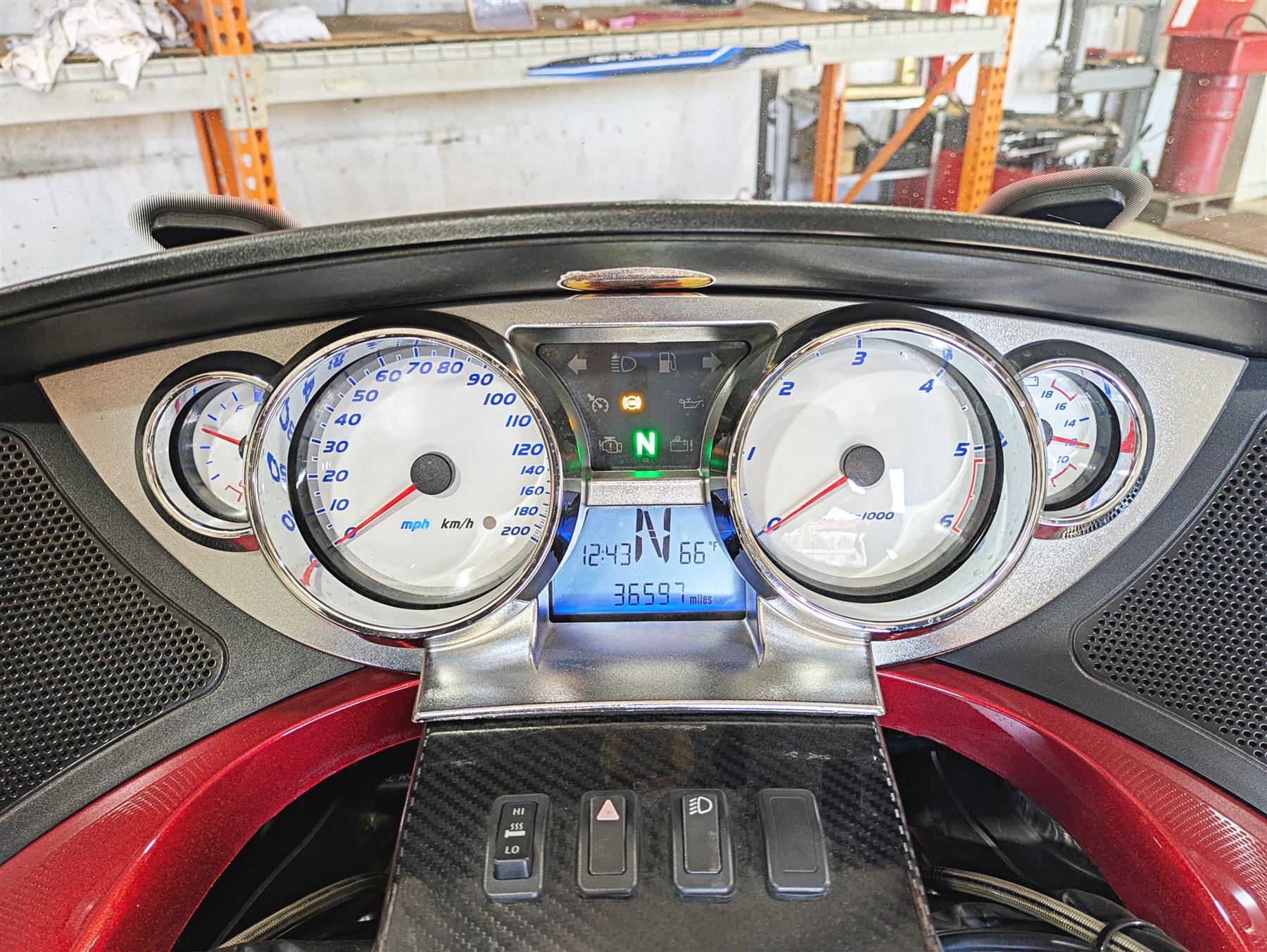 2013 Victory Vision Tour Speedometer Gauges Instrument 36K -Video 3280544 {{ shop.shopifyCountryName }} - Mototech271