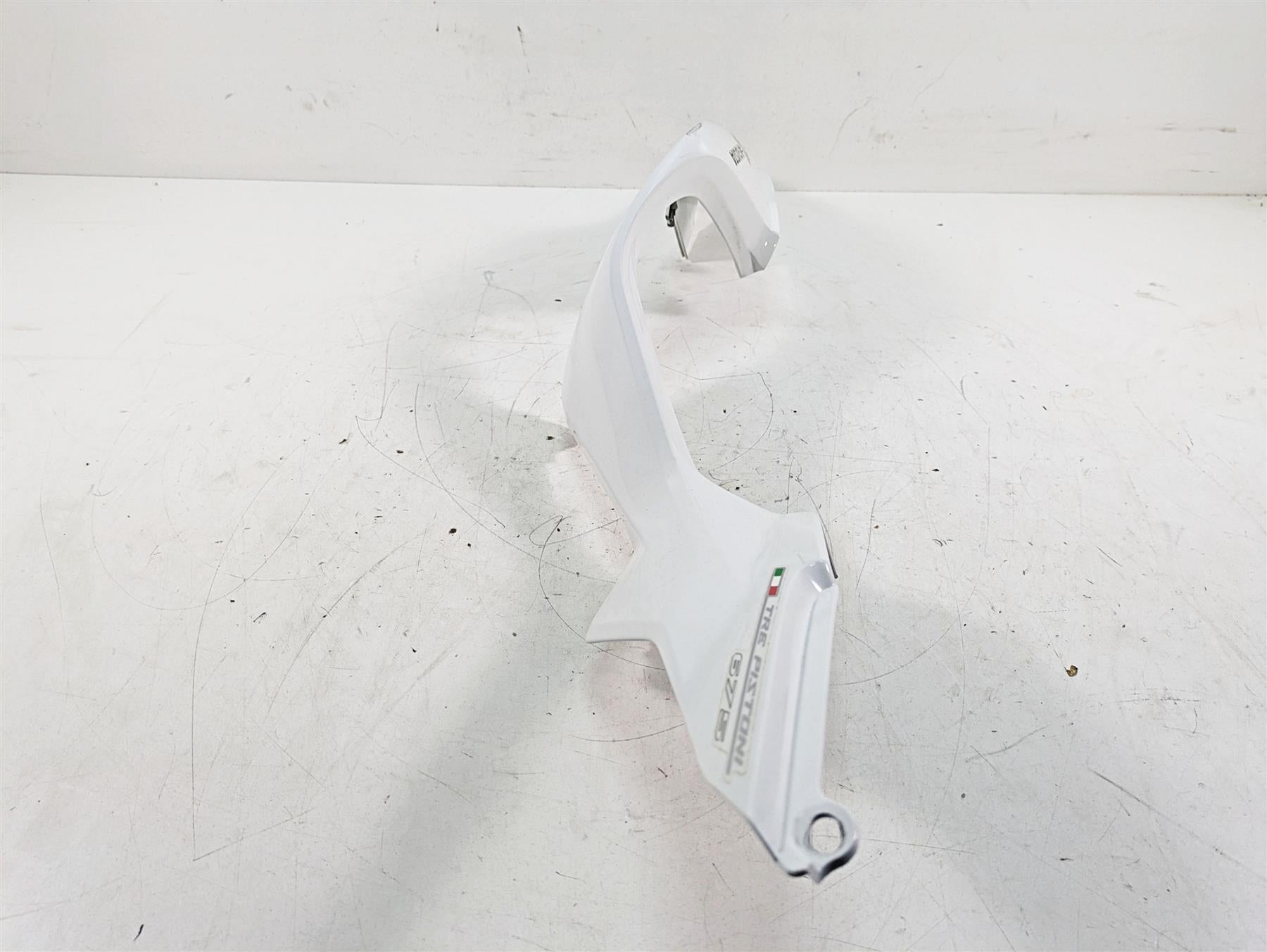2013 MV Agusta F3 675 ERA Right Side Tail Fairing Cover Cowl 8000C0532 8000B5474 {{ shop.shopifyCountryName }} - Mototech271