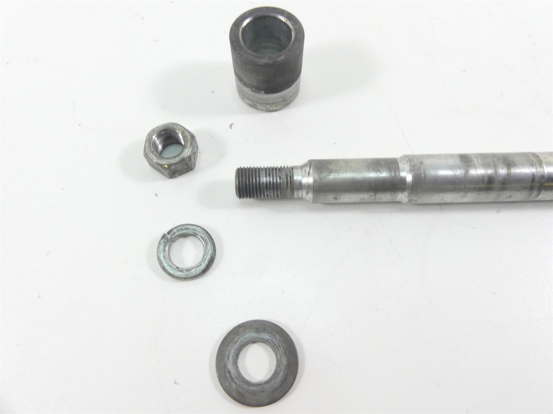 1995 Harley Touring FLHTCU Electra Glide Front Wheel Spindle Axle 3/4" 43346-83B {{ shop.shopifyCountryName }} - Mototech271
