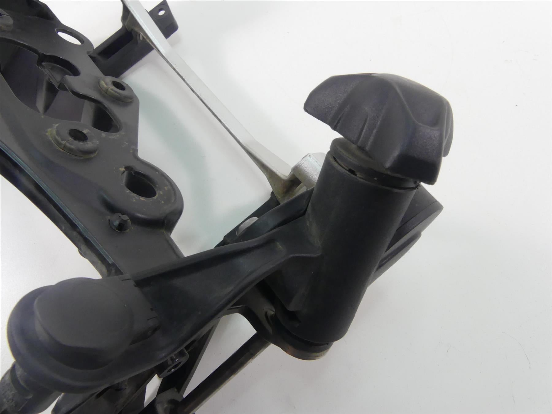 2019 BMW R1250GS K50 Front Panel Stay Carrier Windshield Adjuster 46638561351 {{ shop.shopifyCountryName }} - Mototech271