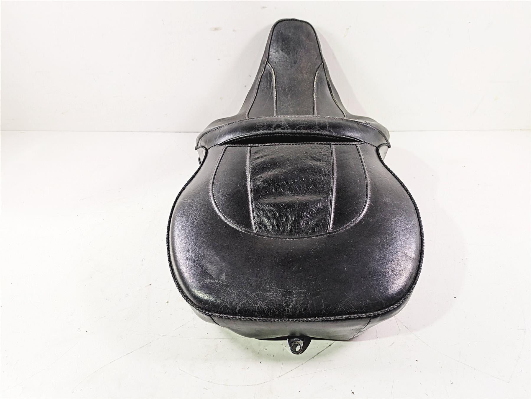 2007 Harley Touring FLHTCU SE CVO E-Glide Heated Duo Seat Saddle 52320-06 {{ shop.shopifyCountryName }} - Mototech271