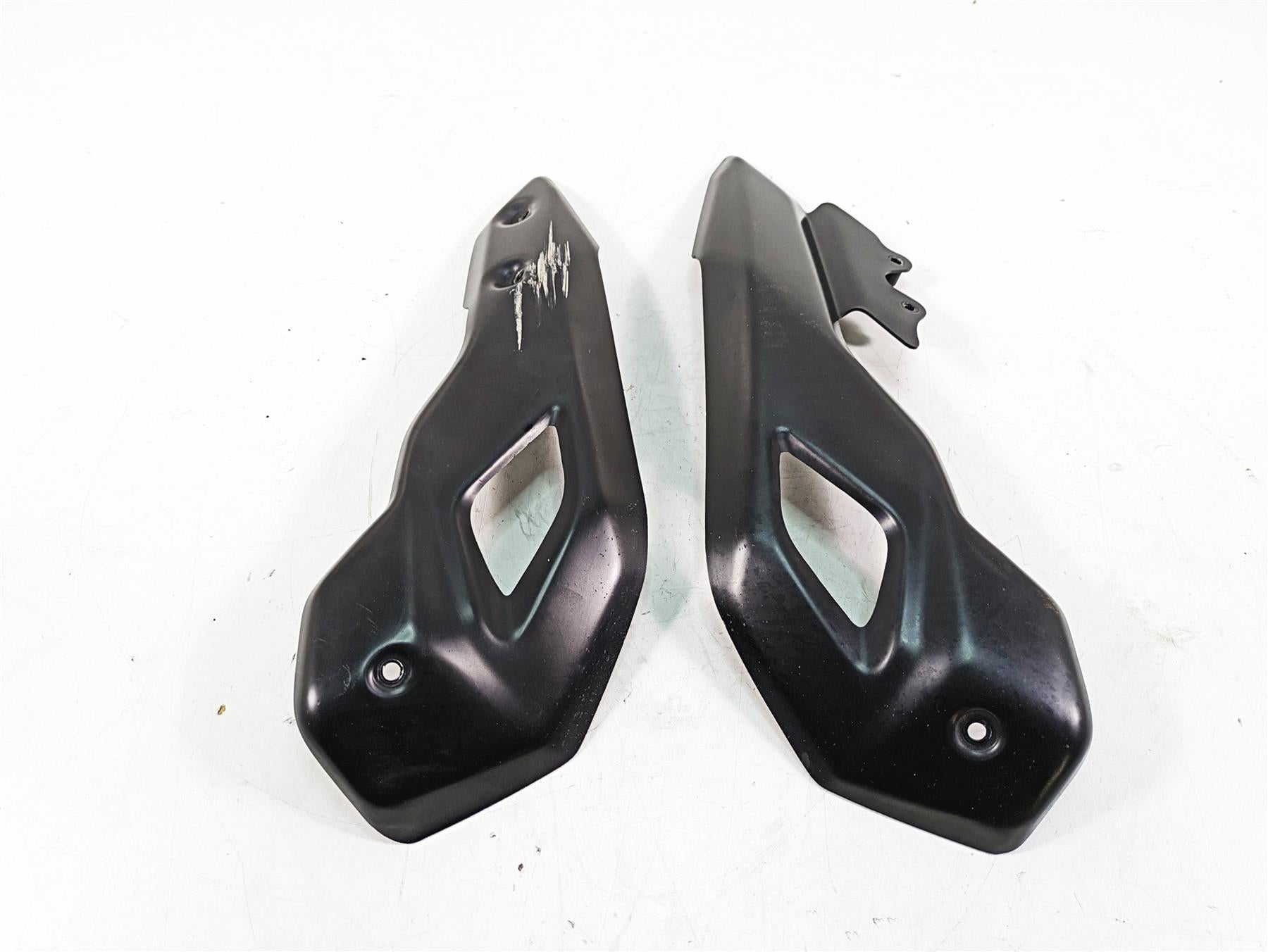 2017 Mv Agusta Dragster 800 Lower Exhaust Cover Fairing Set 80A0B8854 80A0B8853 {{ shop.shopifyCountryName }} - Mototech271