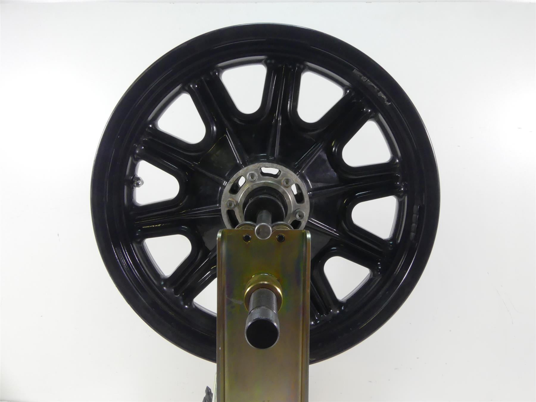 2016 Indian Chief Dark Horse Straight Front Wheel Rim 16x3.5 - Read 1522505 {{ shop.shopifyCountryName }} - Mototech271