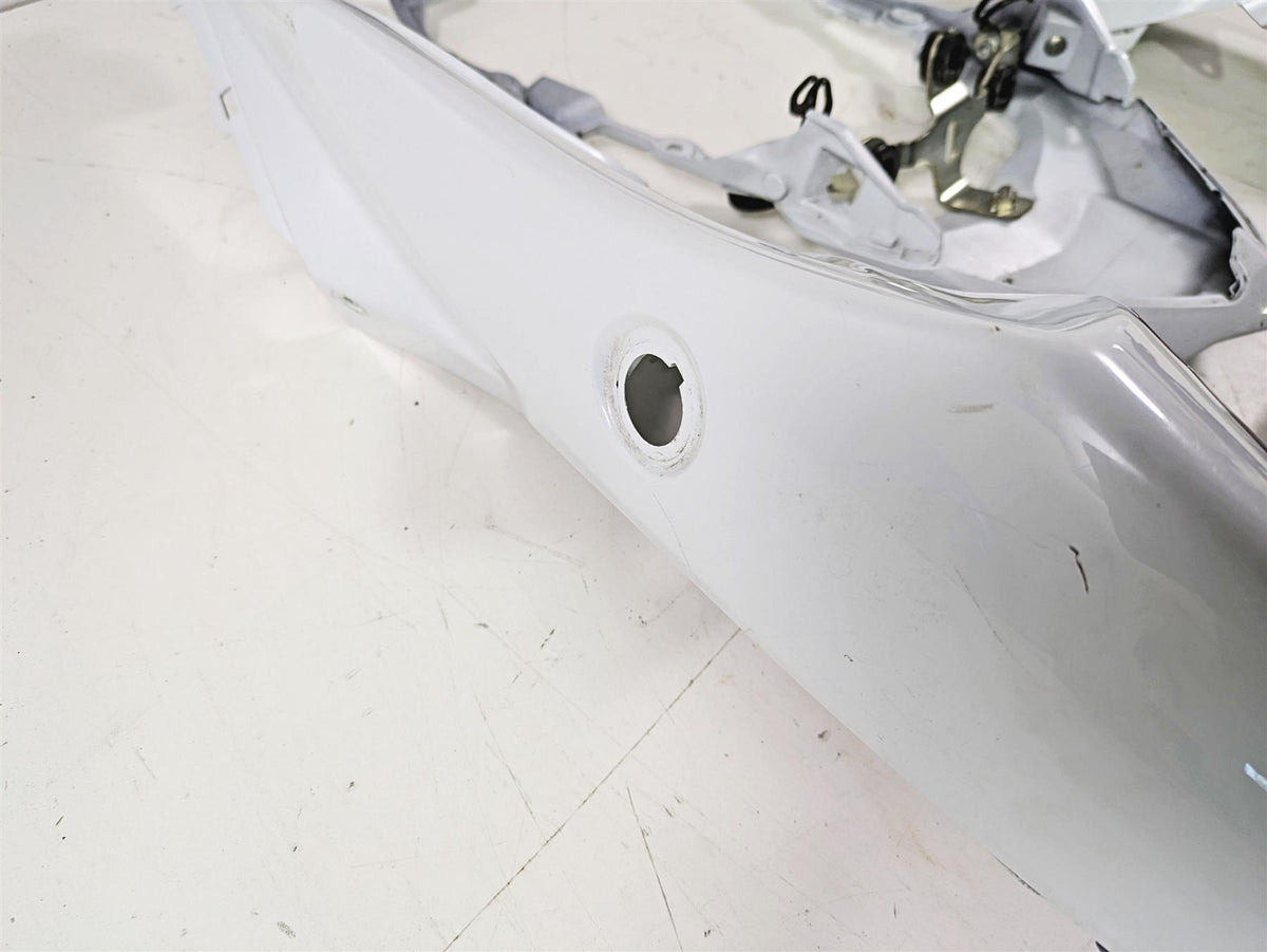 2016 Suzuki GSXR1000 Tail Fairing Cover & Taillight Set 47310-47H00 {{ shop.shopifyCountryName }} - Mototech271
