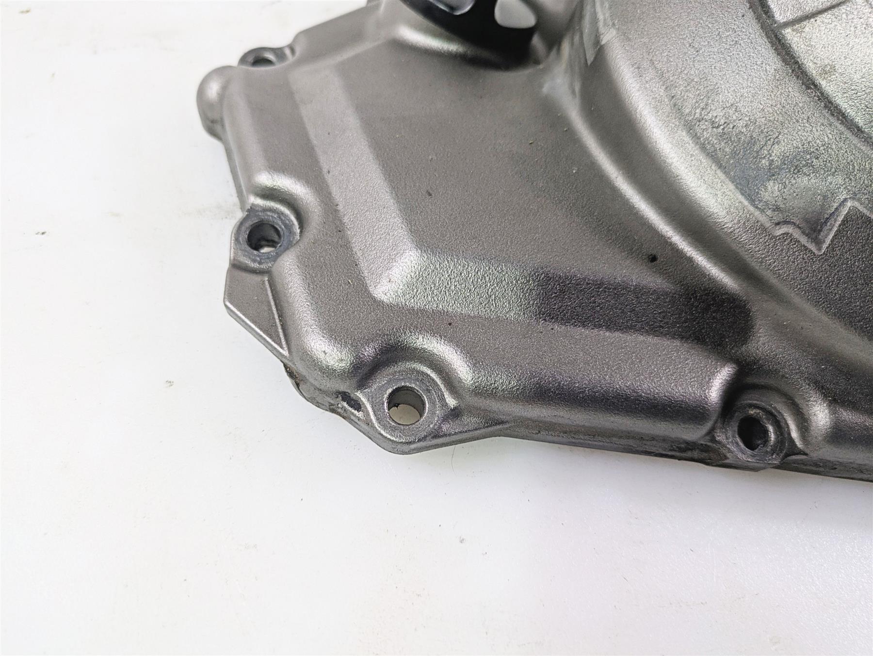 2016 Kawasaki ZX10R Ninja Right Side Engine Clutch Cover 14032-0560 {{ shop.shopifyCountryName }} - Mototech271