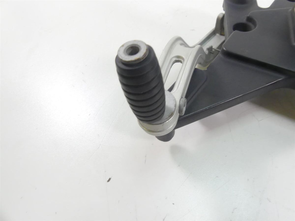 2014 Moto Guzzi Griso 1200 SE 8V Front Right Footpeg & Brake Ped GU06677000 {{ shop.shopifyCountryName }} - Mototech271