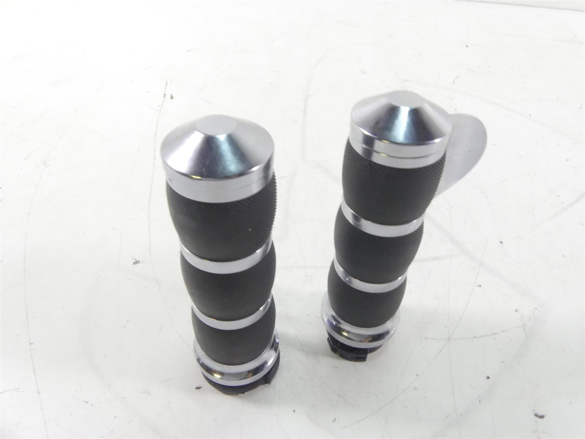2005 Harley Softail FLSTSC Heritage Springer Hand Grip Cruise Control Set {{ shop.shopifyCountryName }} - Mototech271