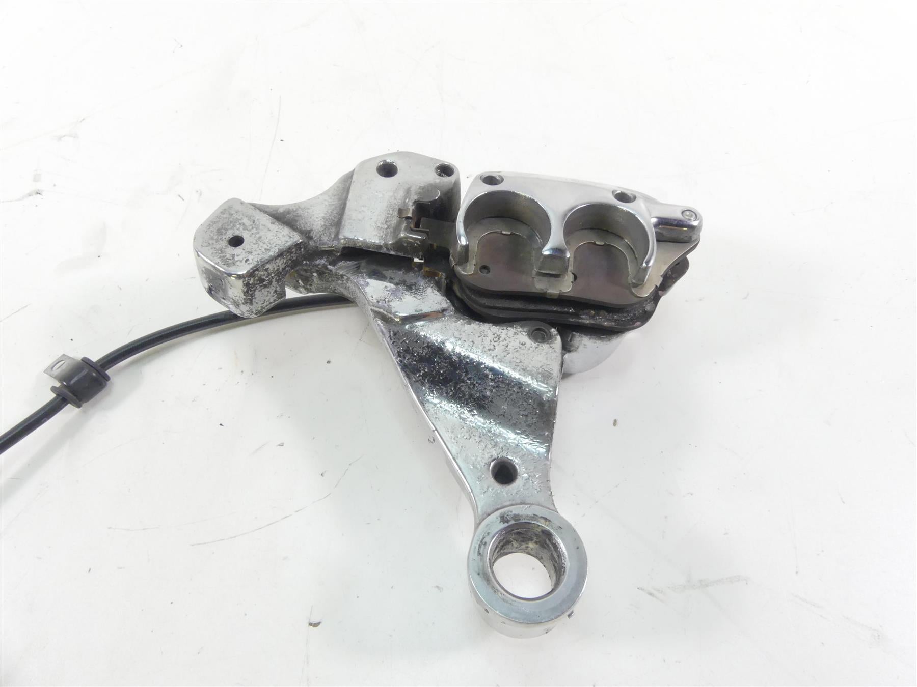 2009 Harley FXDL Dyna Low Rider Rear Chrome Brake Caliper 25mm 40908-08 {{ shop.shopifyCountryName }} - Mototech271