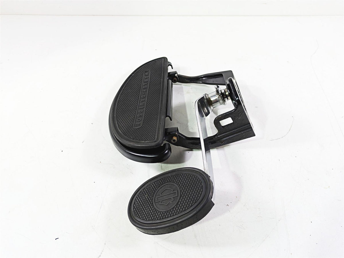 2008 Harley FLSTSB Cross Bones Right Floorboard & Brake Pedal Set 50600026 {{ shop.shopifyCountryName }} - Mototech271