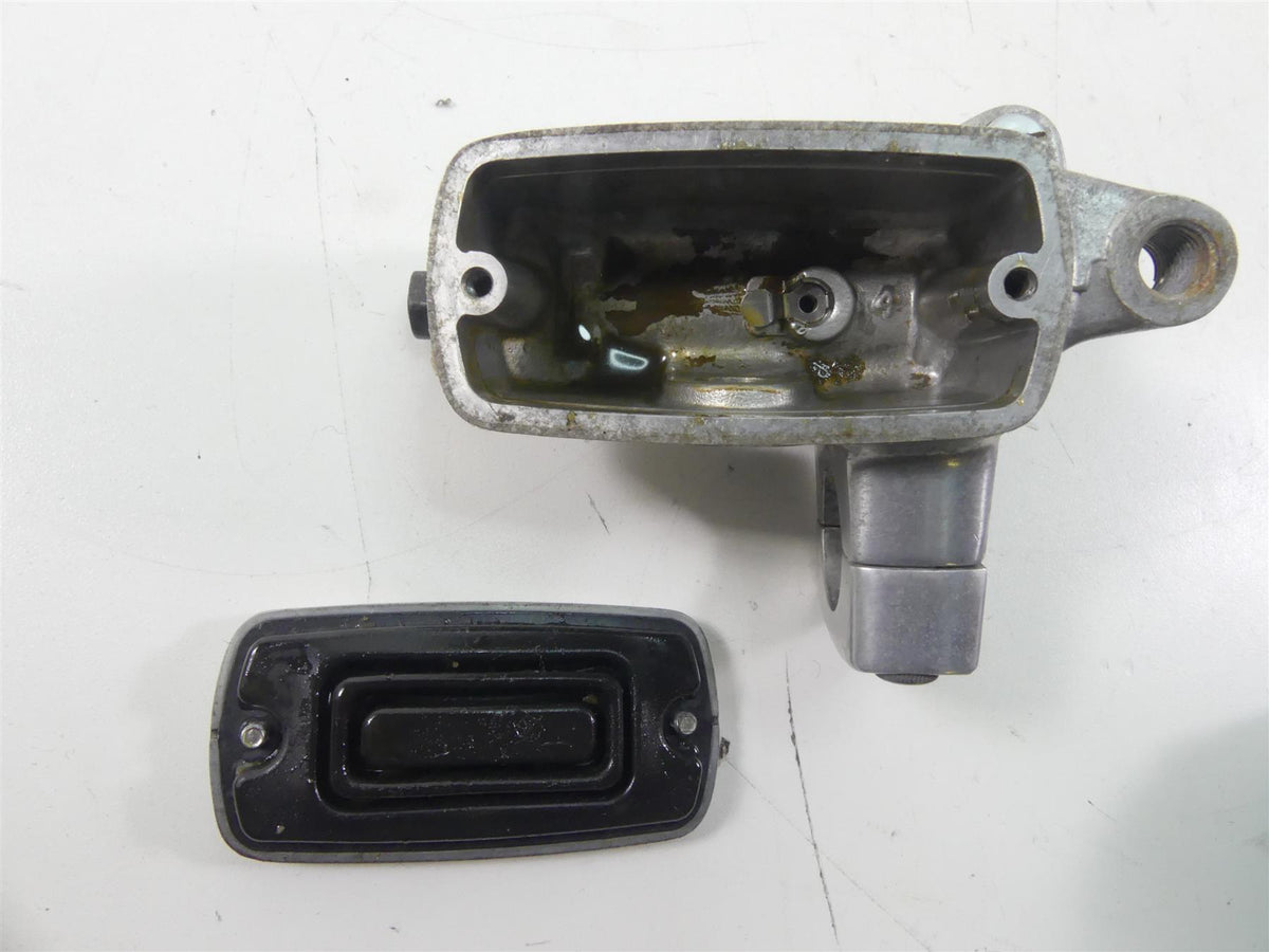 2003 Honda VT750 DC Shadow Spirit Front Brake Master Cylinder 45510-MCL-006 {{ shop.shopifyCountryName }} - Mototech271