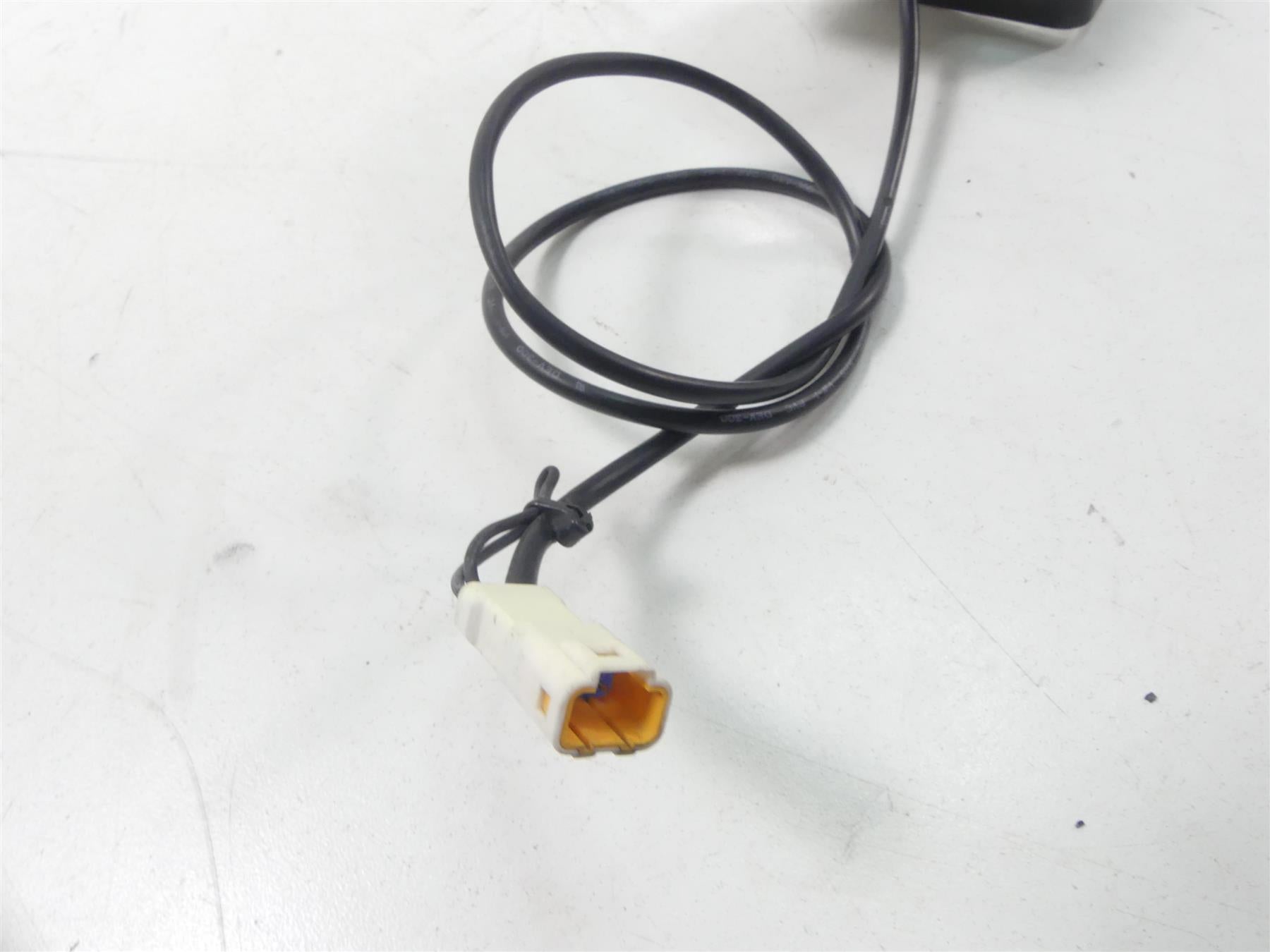 2011 Victory Vision Tour Left Hand Audio Volume Tune Control Switch 4012488 {{ shop.shopifyCountryName }} - Mototech271