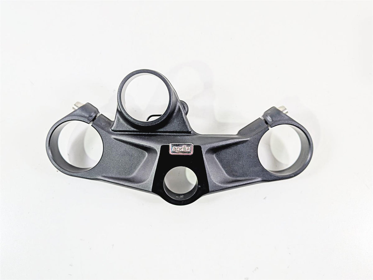 2018 Aprilia RSV4 RR Upper Triple Tree Steering Clamp 2B003830 858737 {{ shop.shopifyCountryName }} - Mototech271