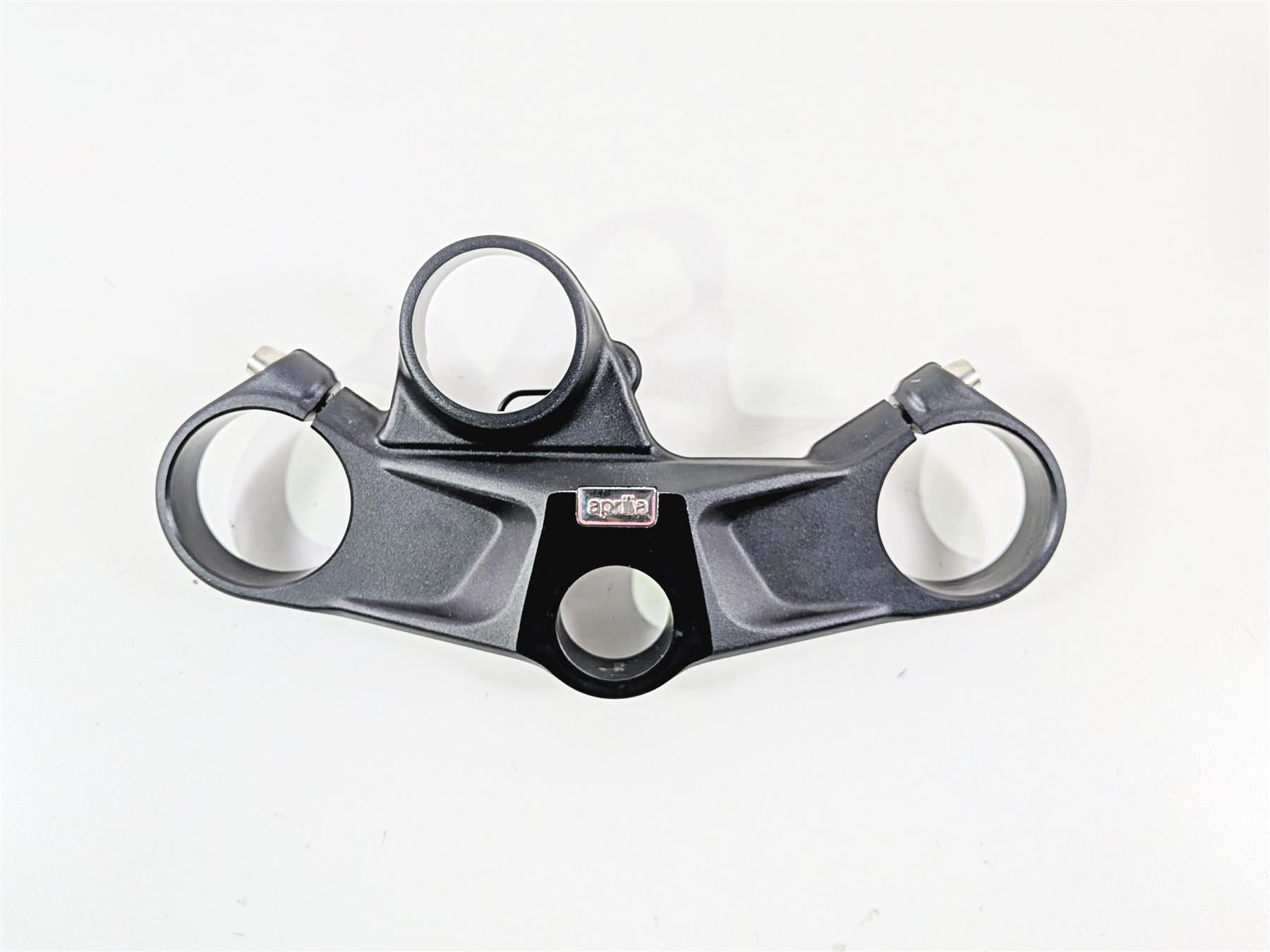 2018 Aprilia RSV4 RR Upper Triple Tree Steering Clamp 2B003830 858737 {{ shop.shopifyCountryName }} - Mototech271